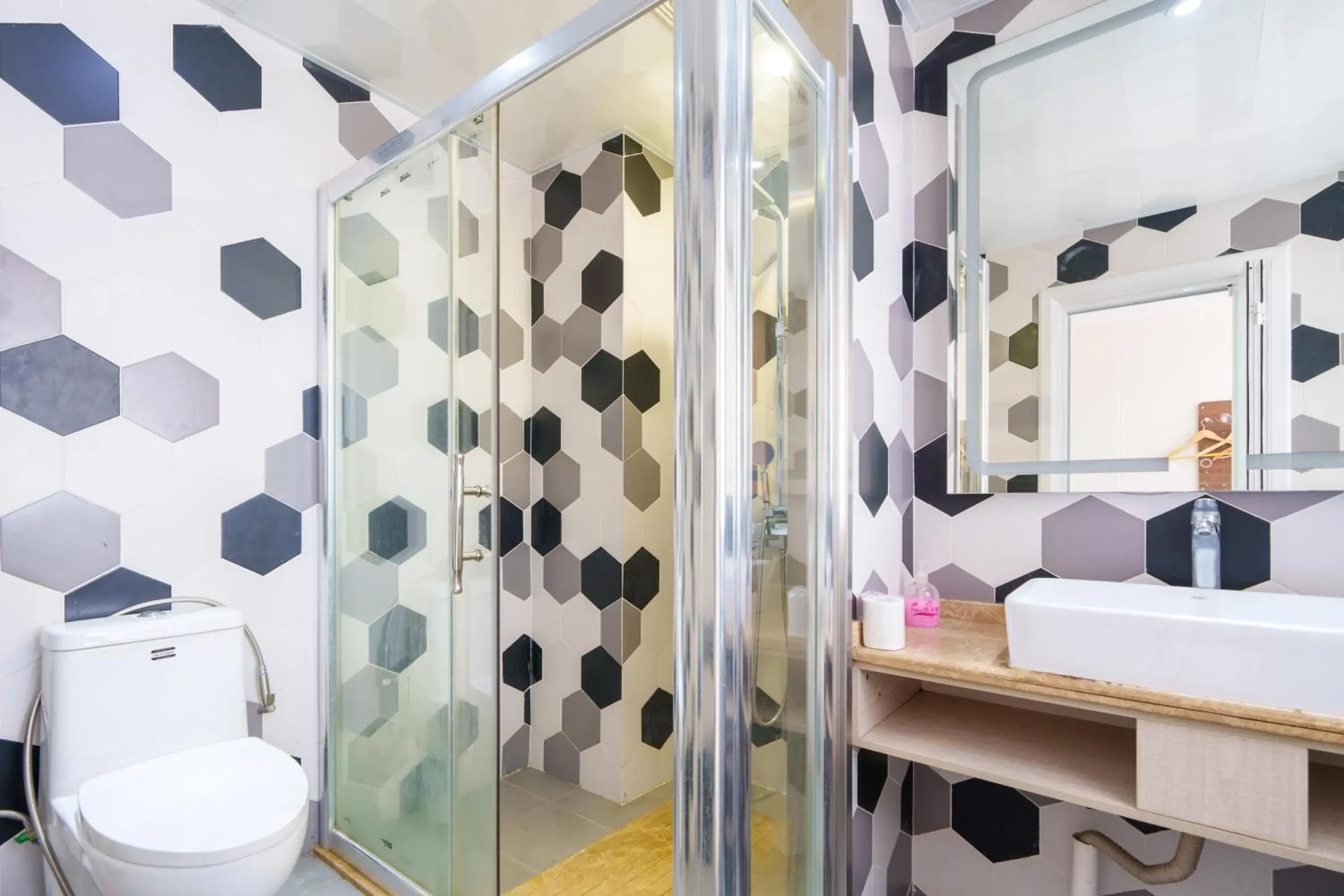 Property building in Sunny International Apartment From Beijing Road Property building in Sunny International Apartment From Beijing Road