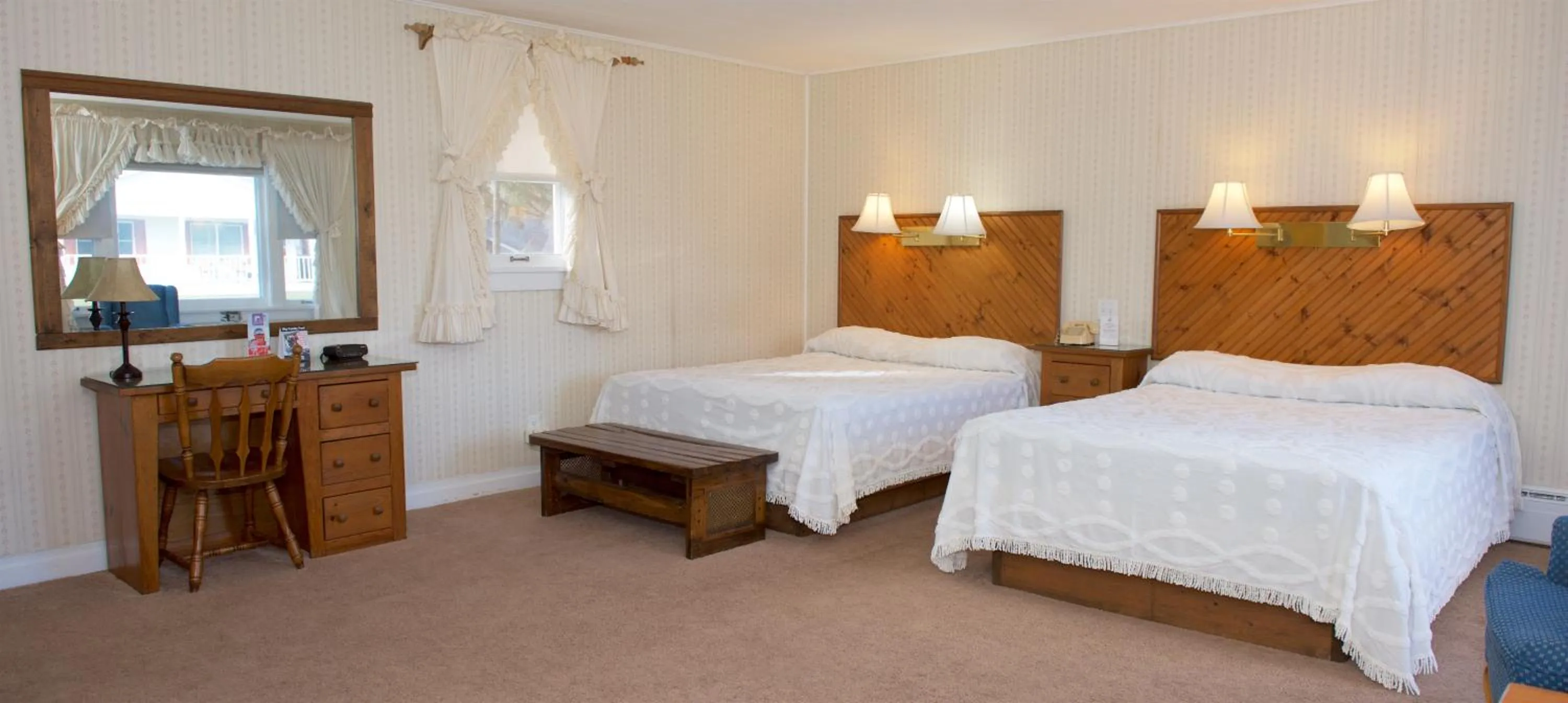 Bed in Myer Country Motel