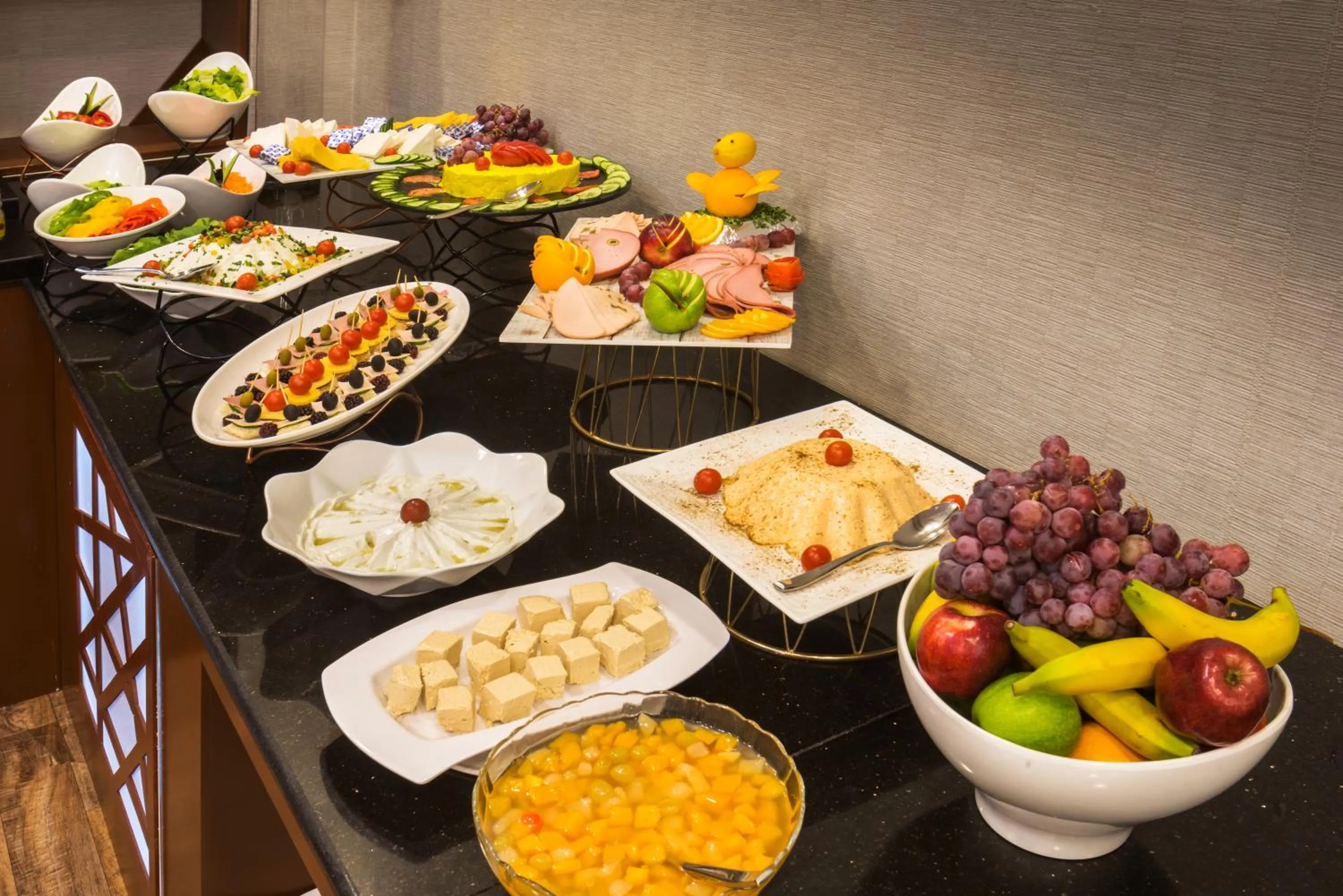 Breakfast in Le Park Concord Hotel