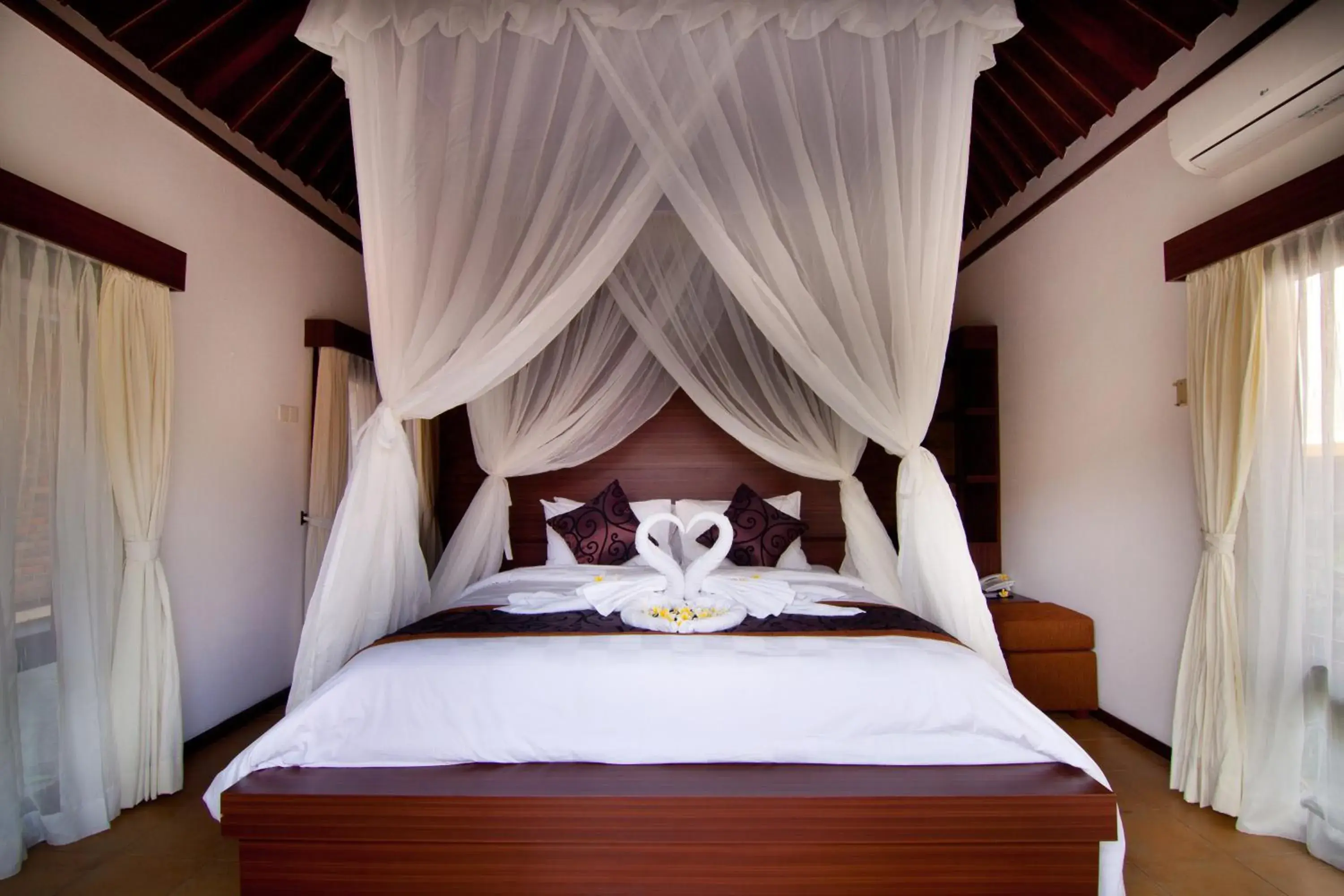 Bed in The Awan Villas Seminyak Bed in The Awan Villas Seminyak