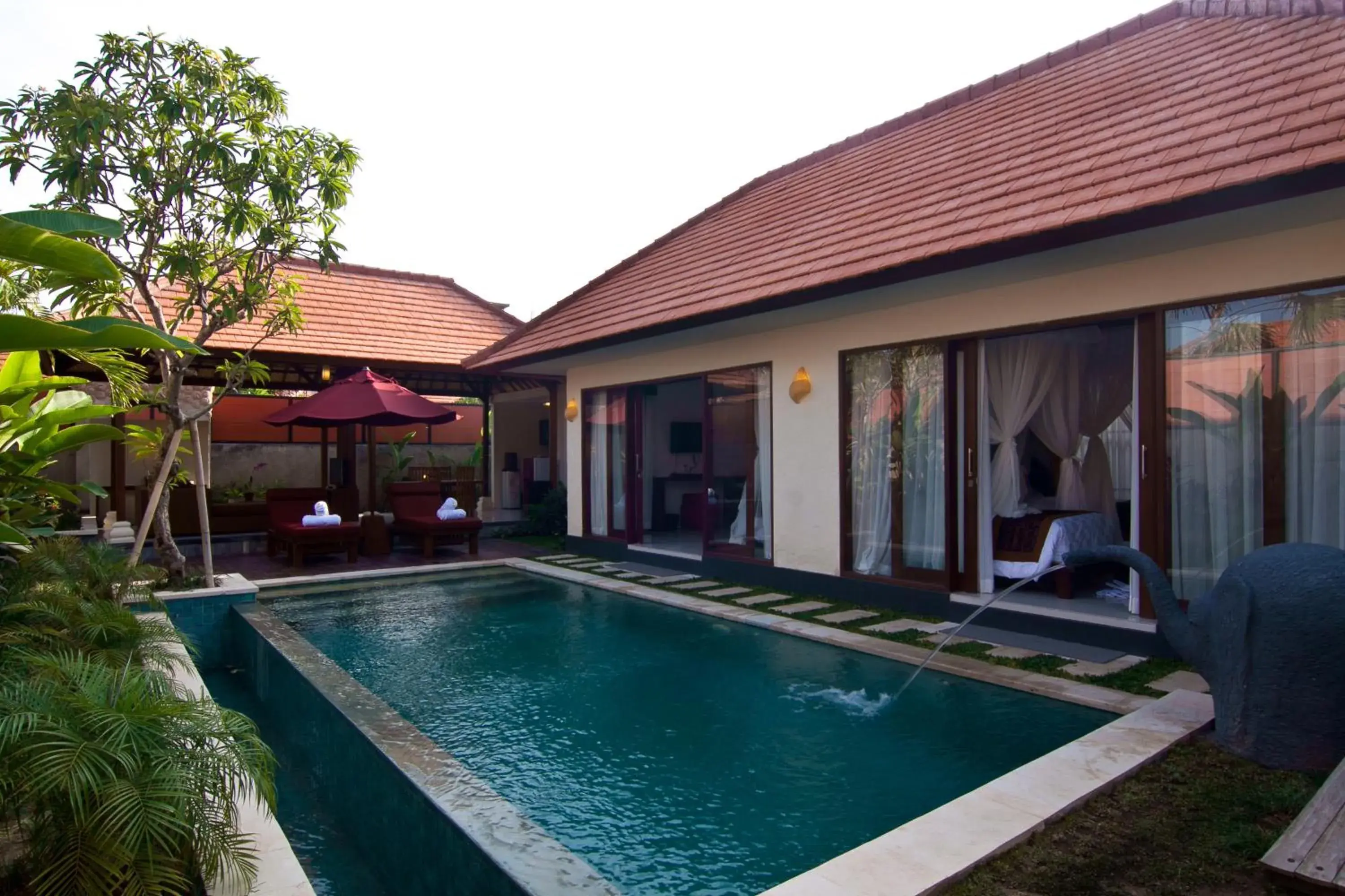 Swimming pool in The Awan Villas Seminyak Swimming pool in The Awan Villas Seminyak