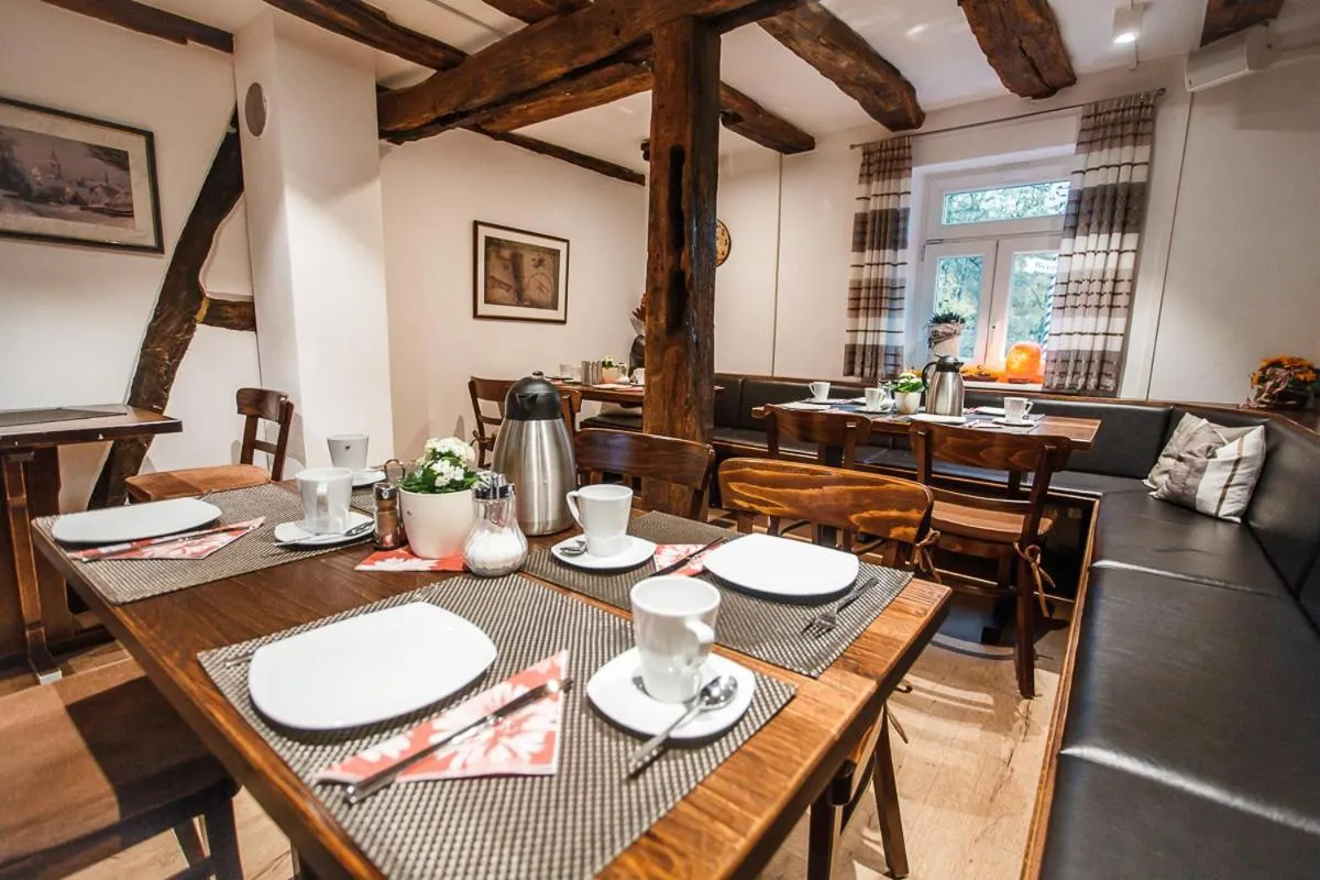Dining area in Landhotel Kahltalmühle