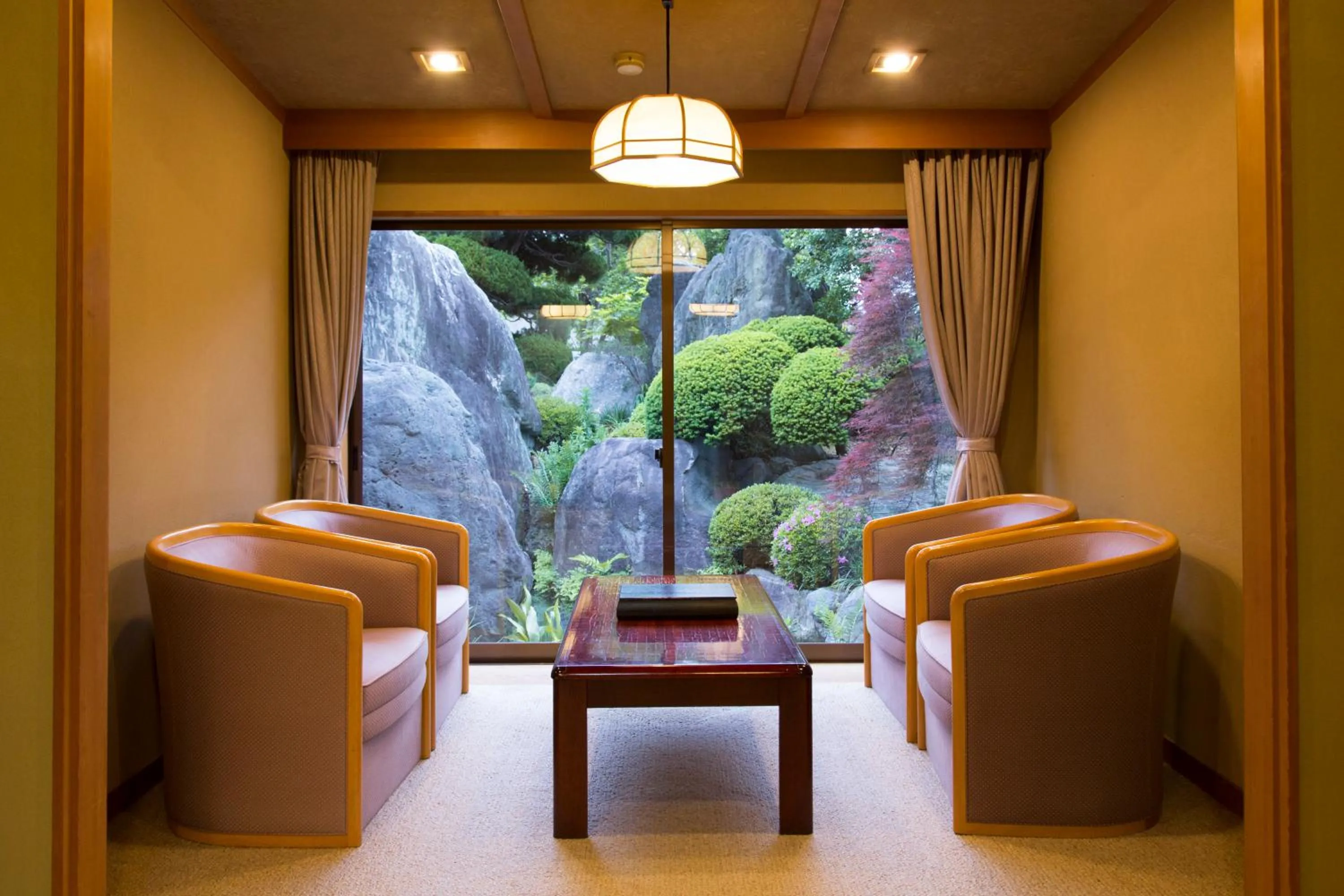 Garden in Beautiful Japanese Garden Kagetsu