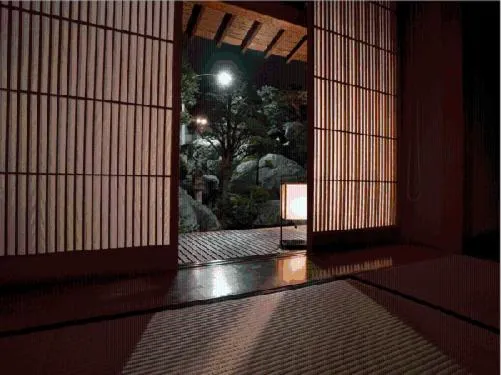 Other, Bed in Beautiful Japanese Garden Kagetsu