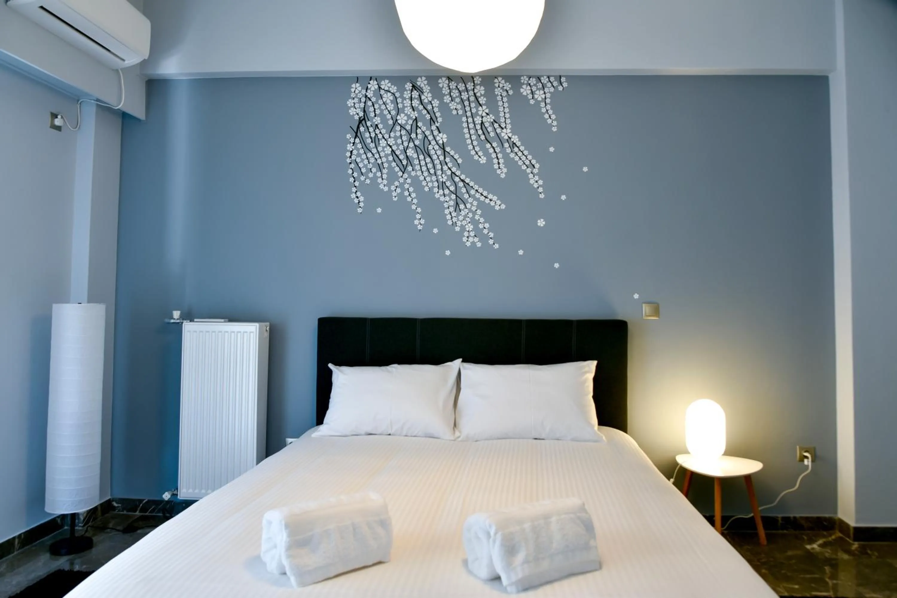 Bed in 20 times Athens