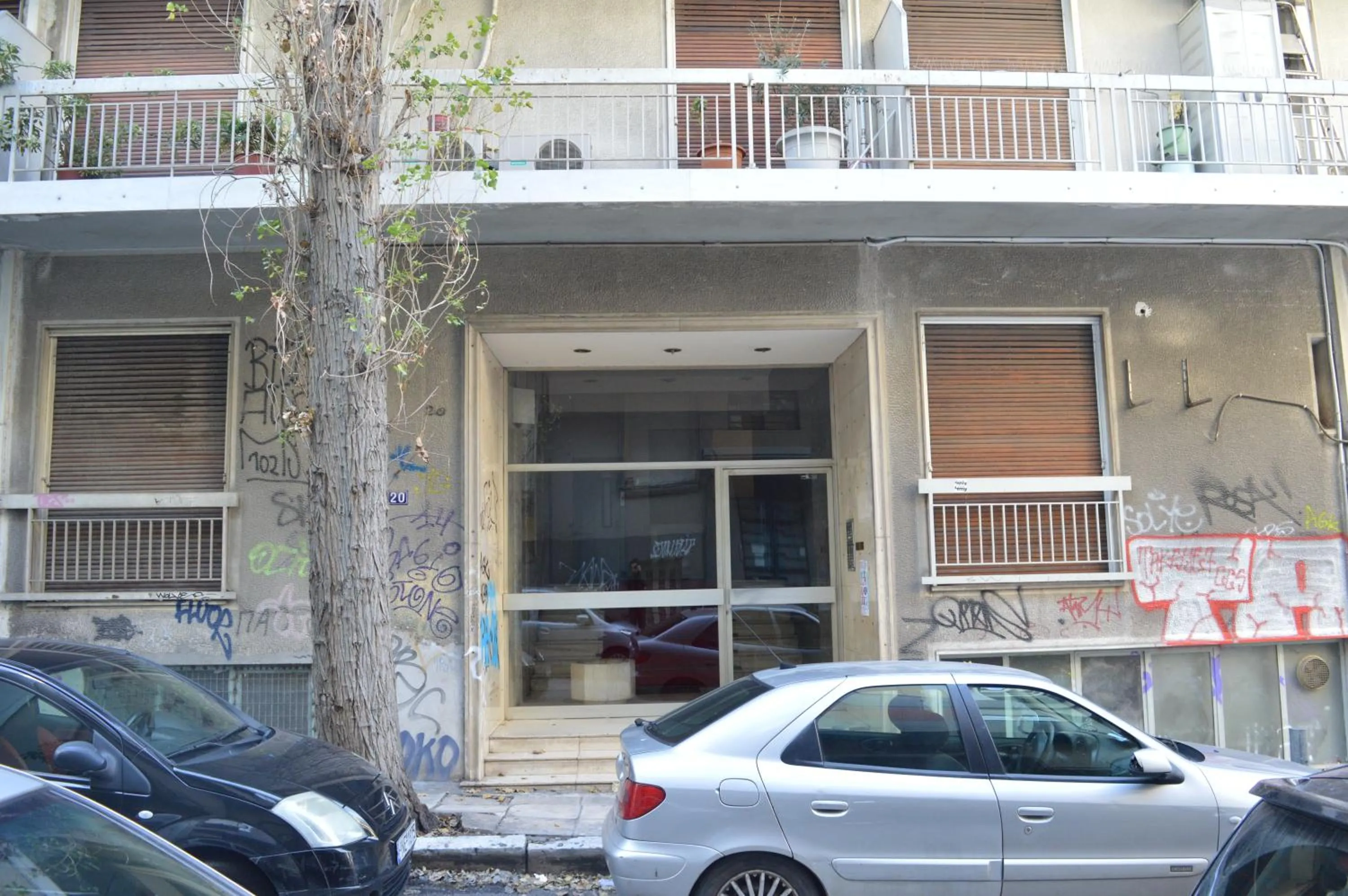 Property building in 20 times Athens