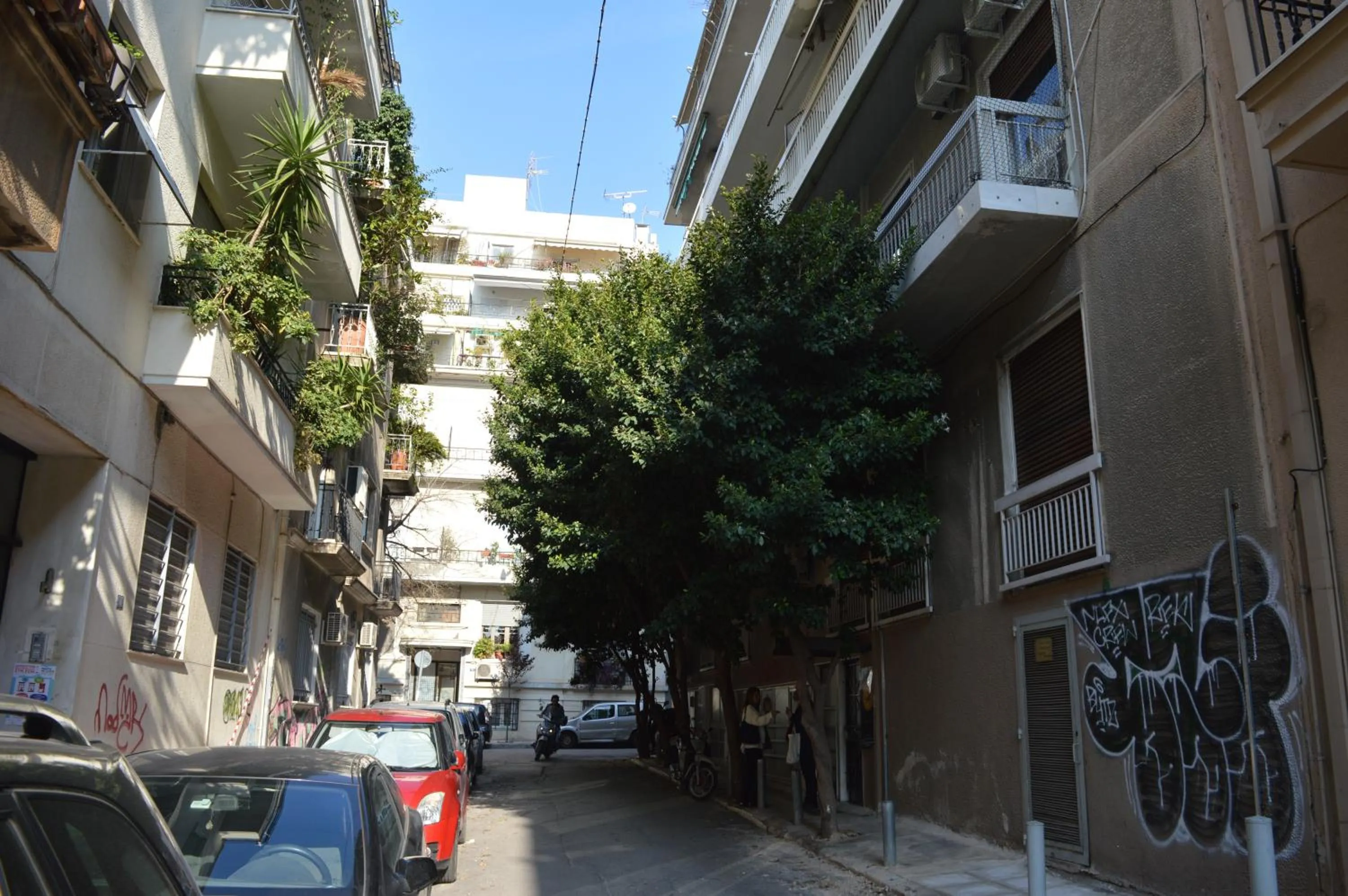 Property building in 20 times Athens