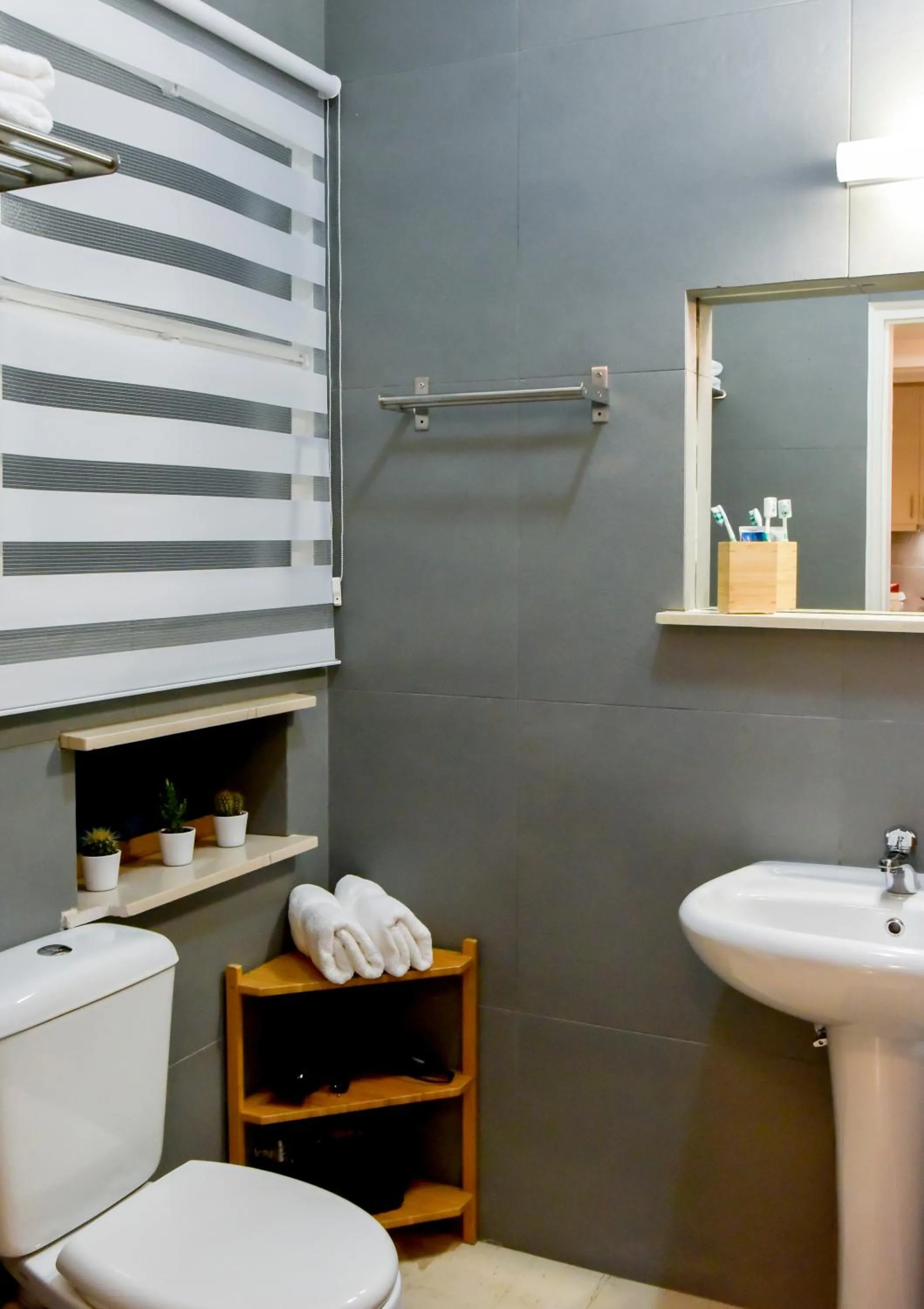 Bathroom in 20 times Athens