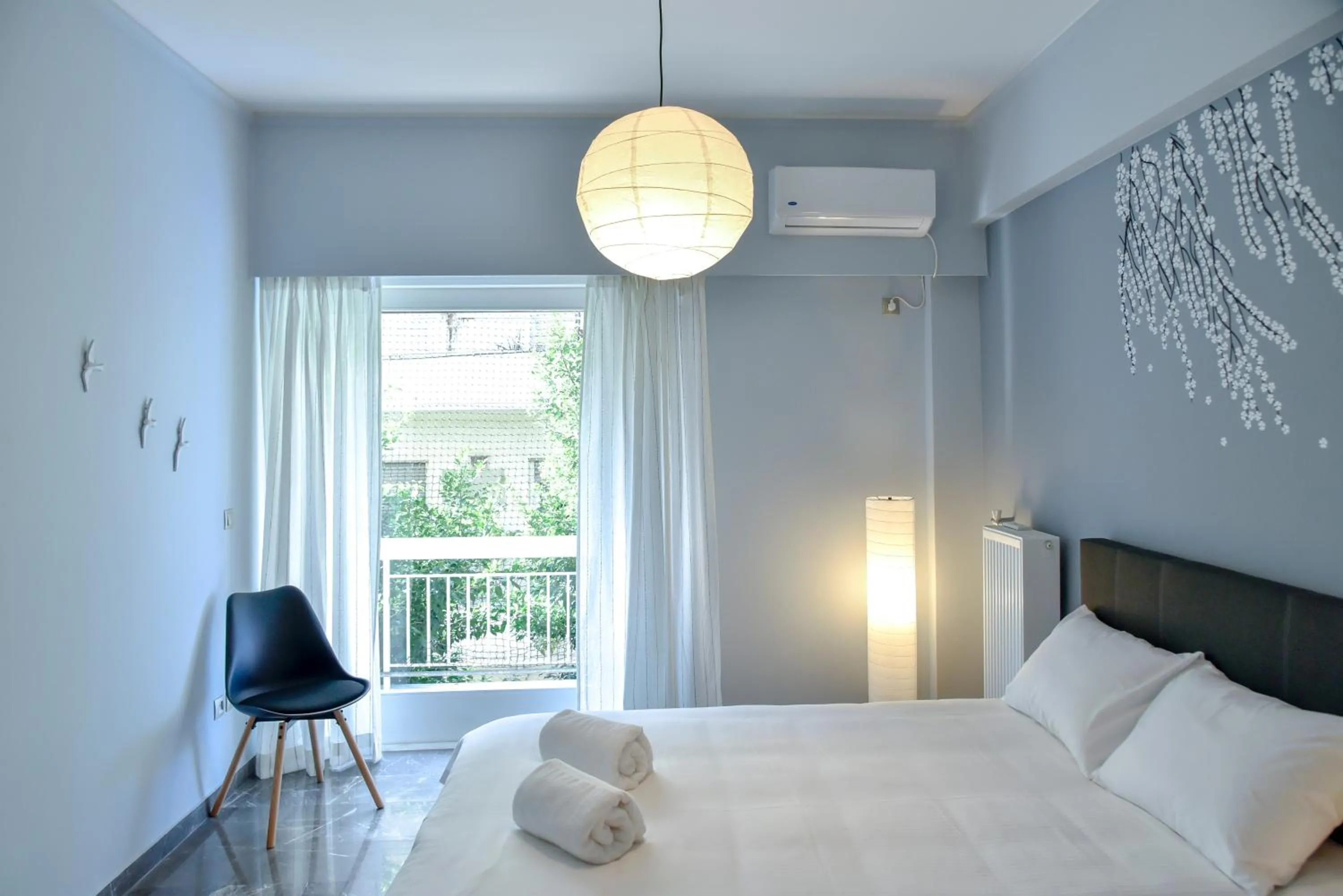 Bed in 20 times Athens