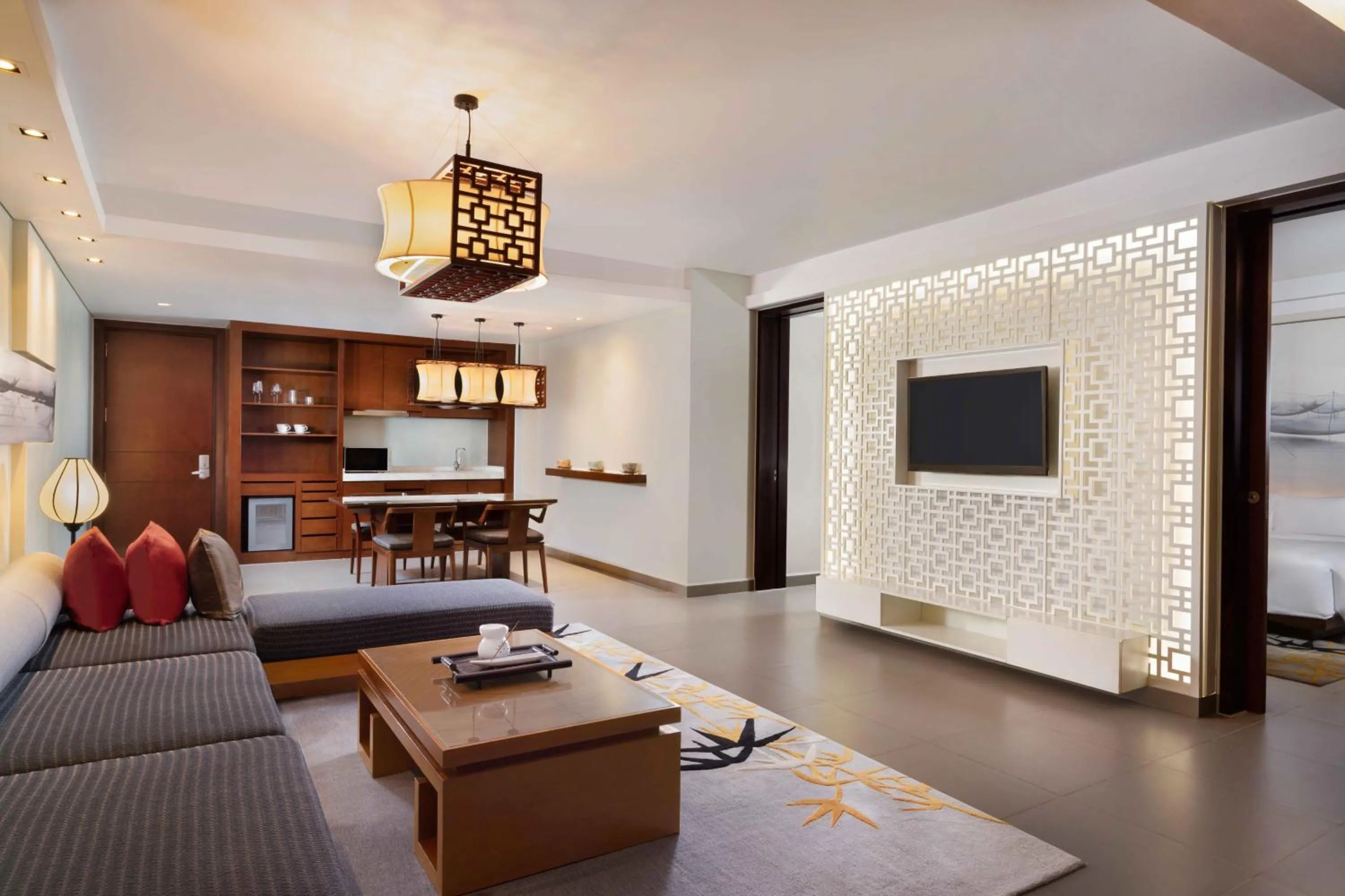 TV and multimedia in Angsana Lang Co