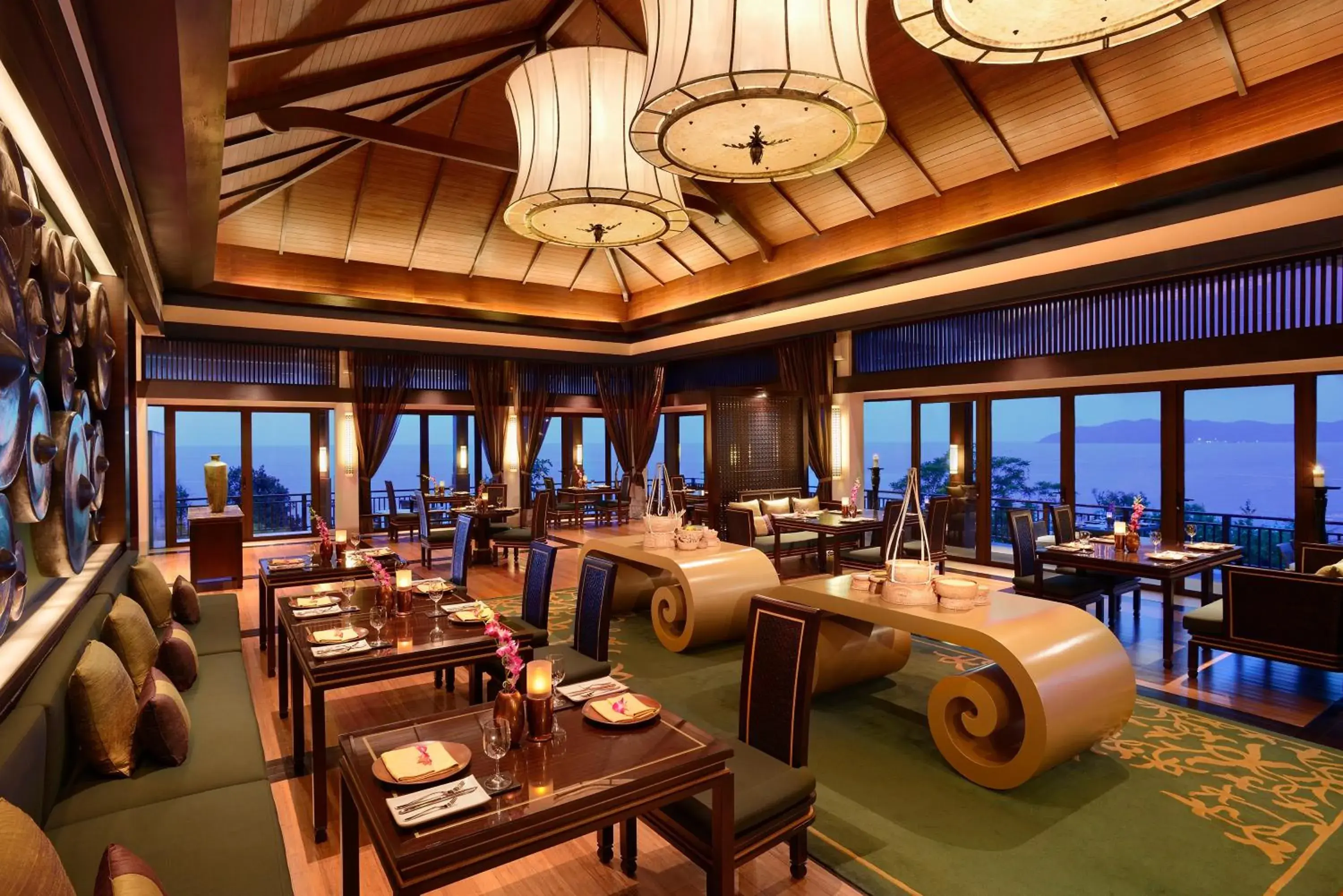 Restaurant/places to eat in Banyan Tree Lang Co Restaurant/places to eat in Banyan Tree Lang Co