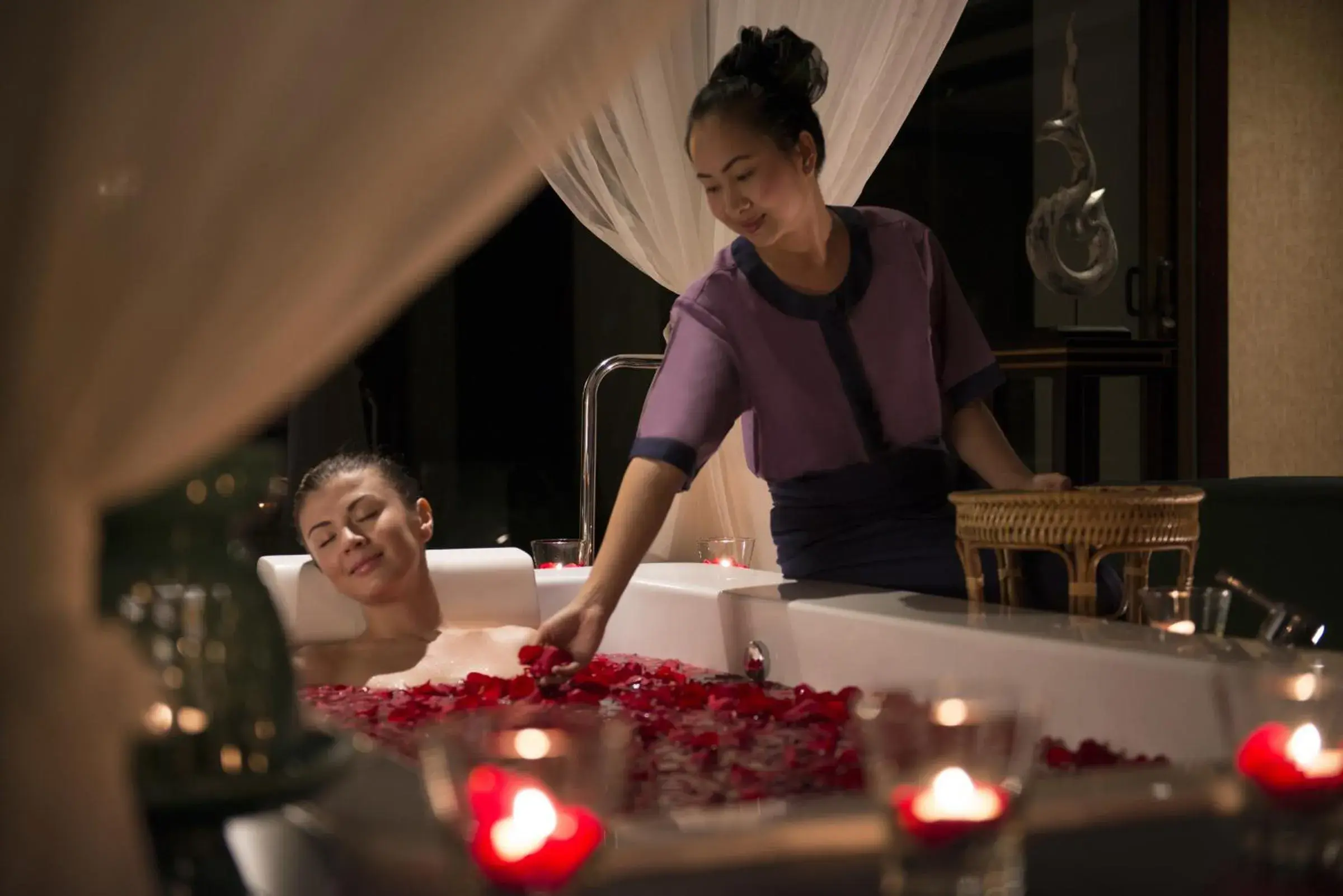 Spa and wellness centre/facilities in Banyan Tree Lang Co Spa and wellness centre/facilities in Banyan Tree Lang Co