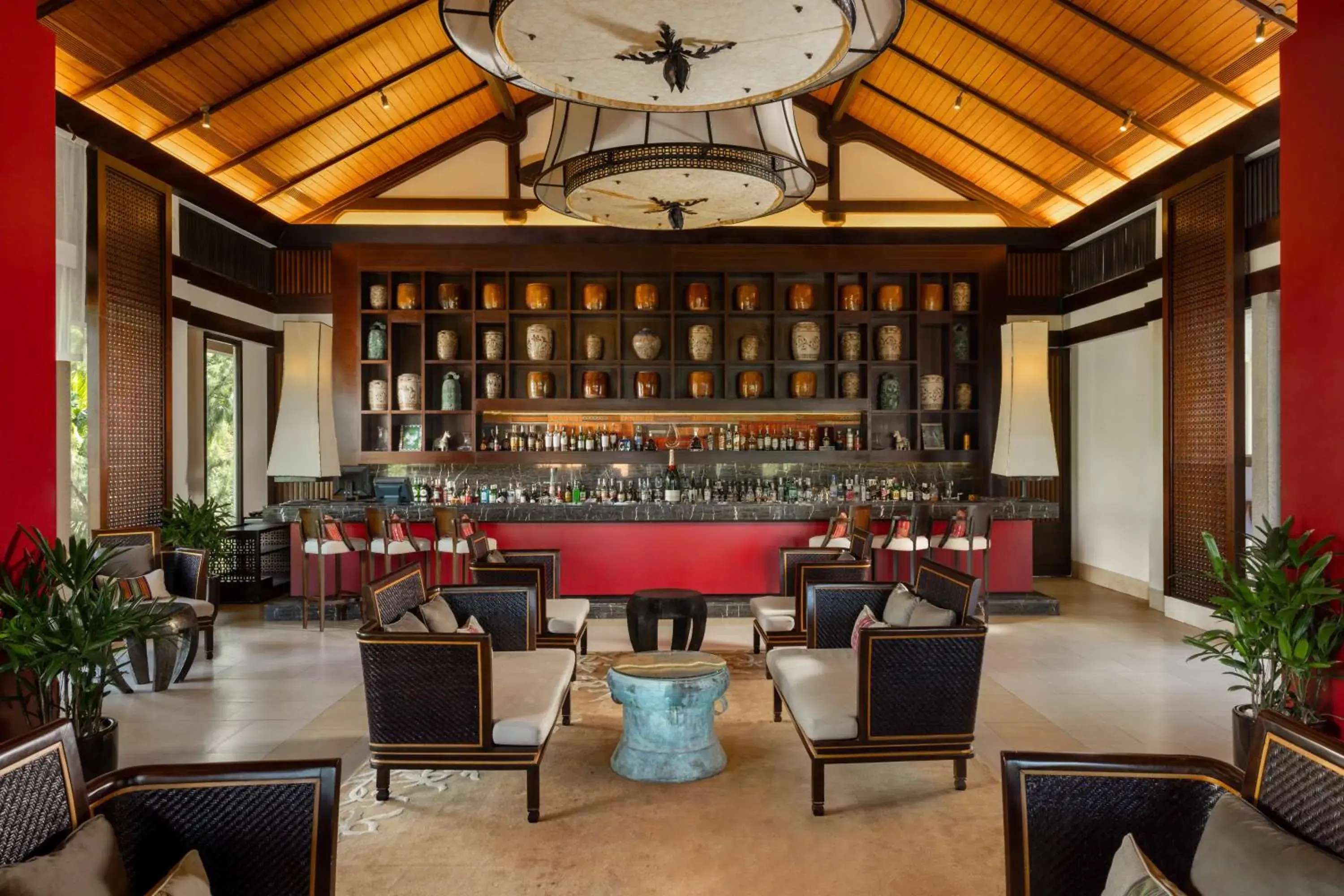 Lounge or bar in Banyan Tree Lang Co Lounge or bar in Banyan Tree Lang Co