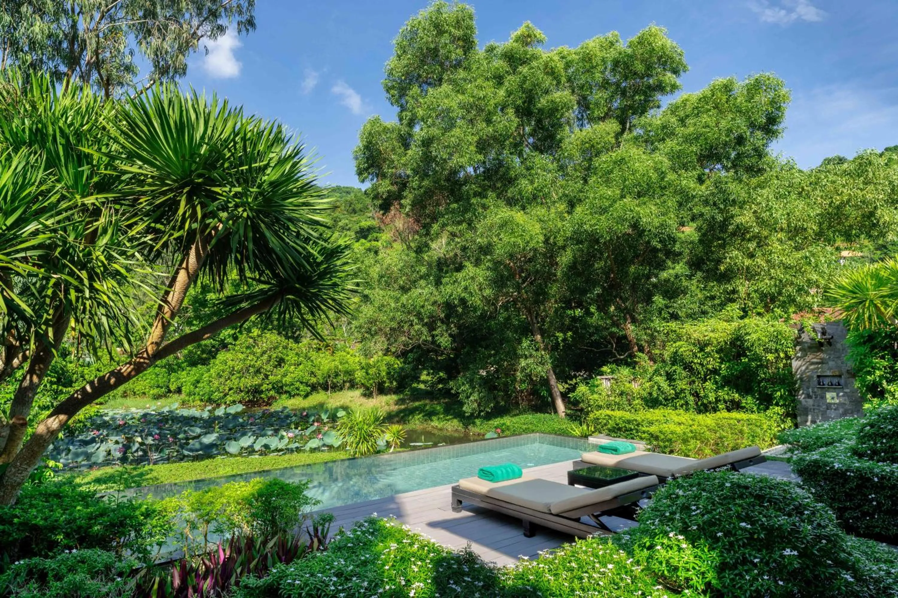 Lake view in Banyan Tree Lang Co