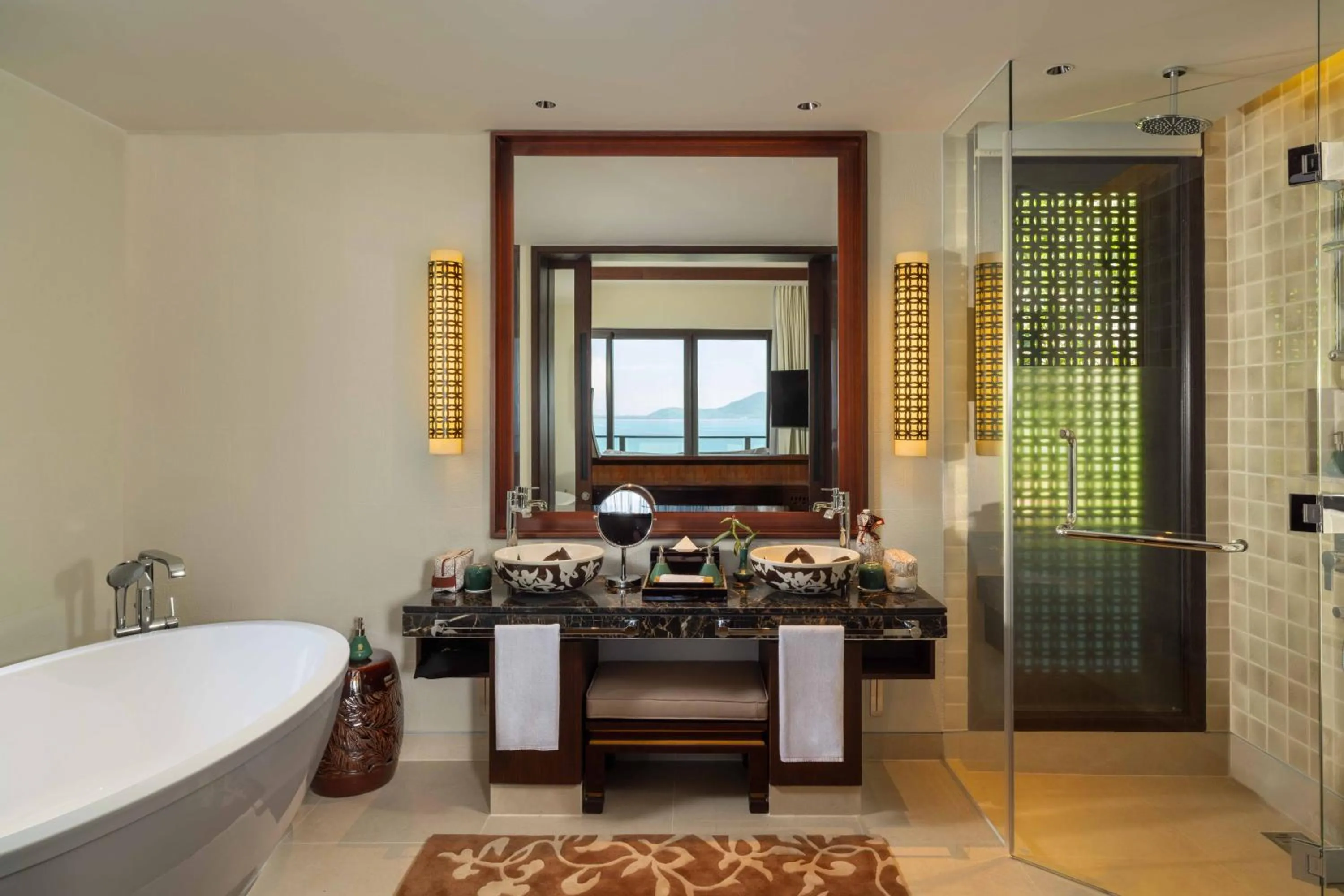 Bathroom in Banyan Tree Lang Co