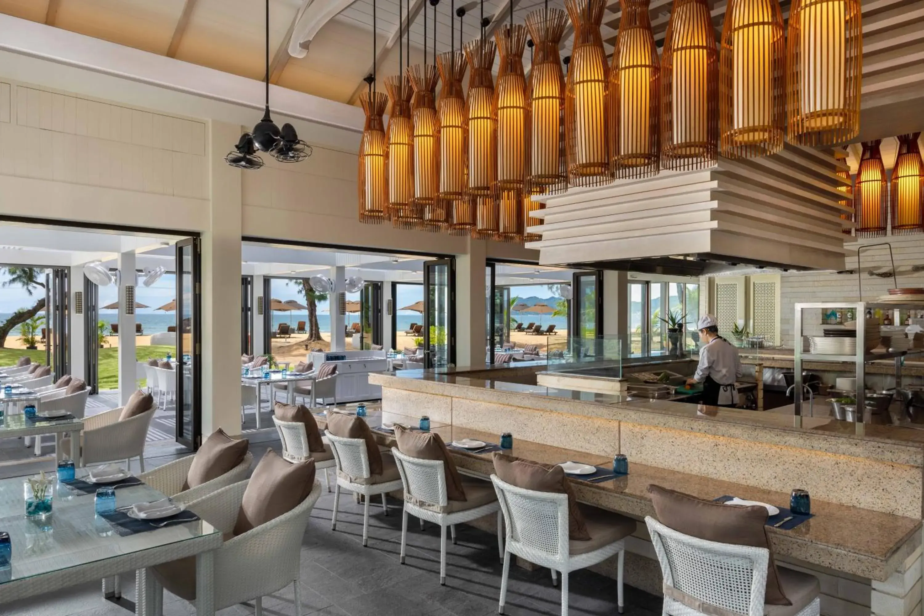 Restaurant/places to eat in Banyan Tree Lang Co Restaurant/places to eat in Banyan Tree Lang Co