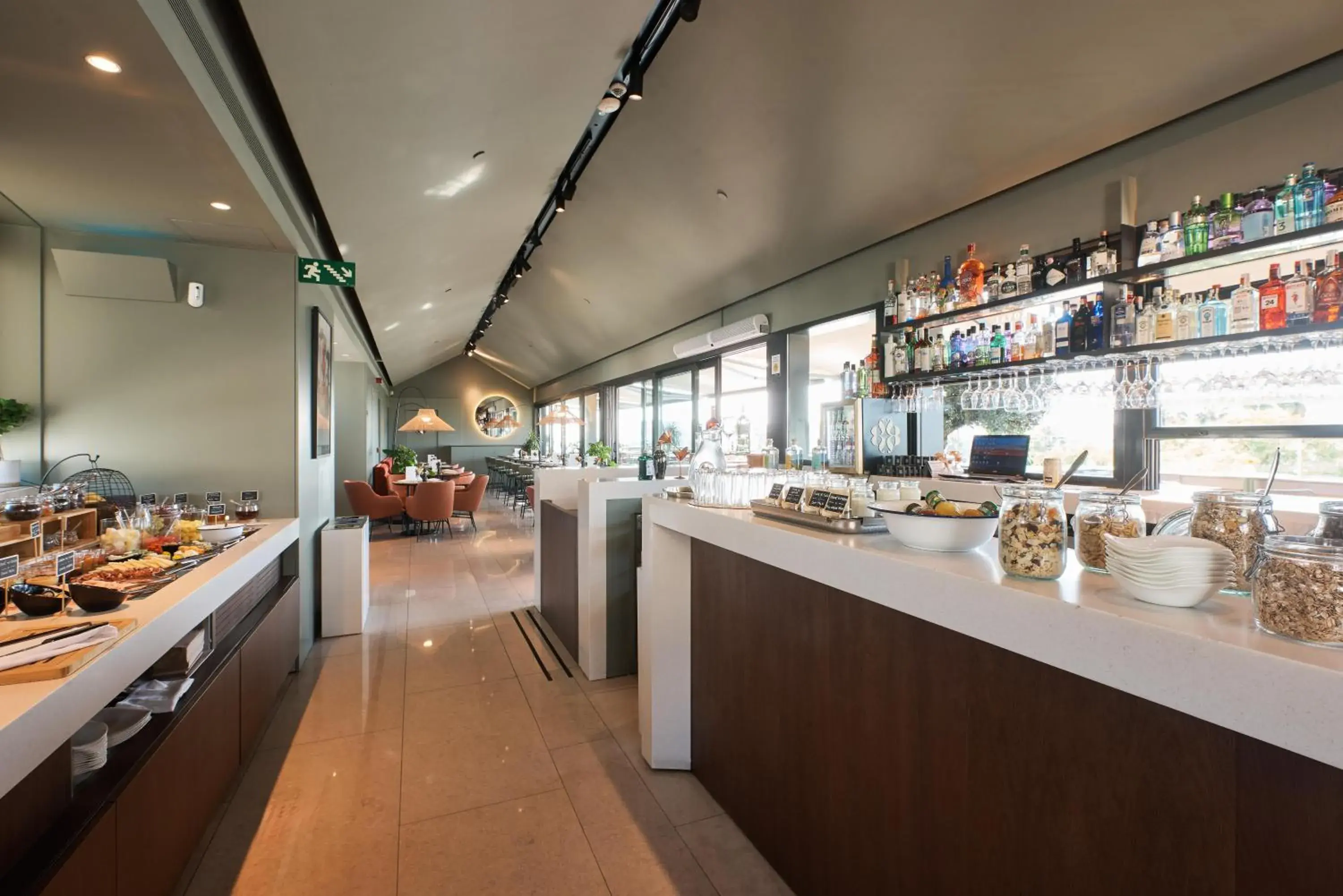 Lounge or bar in Hotel Kivir Lounge or bar in Hotel Kivir