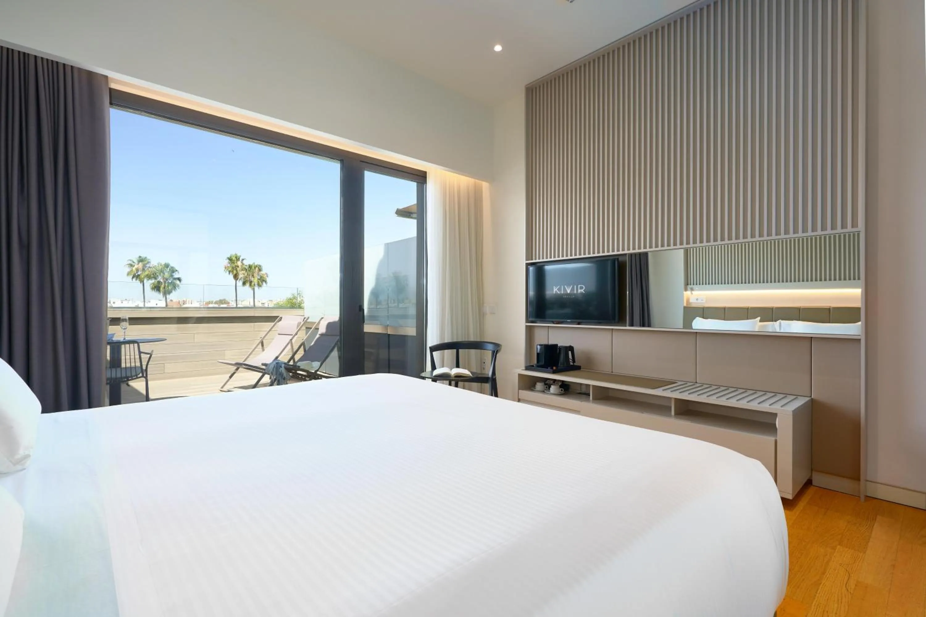 Photo of the whole room, Bed in Hotel Kivir