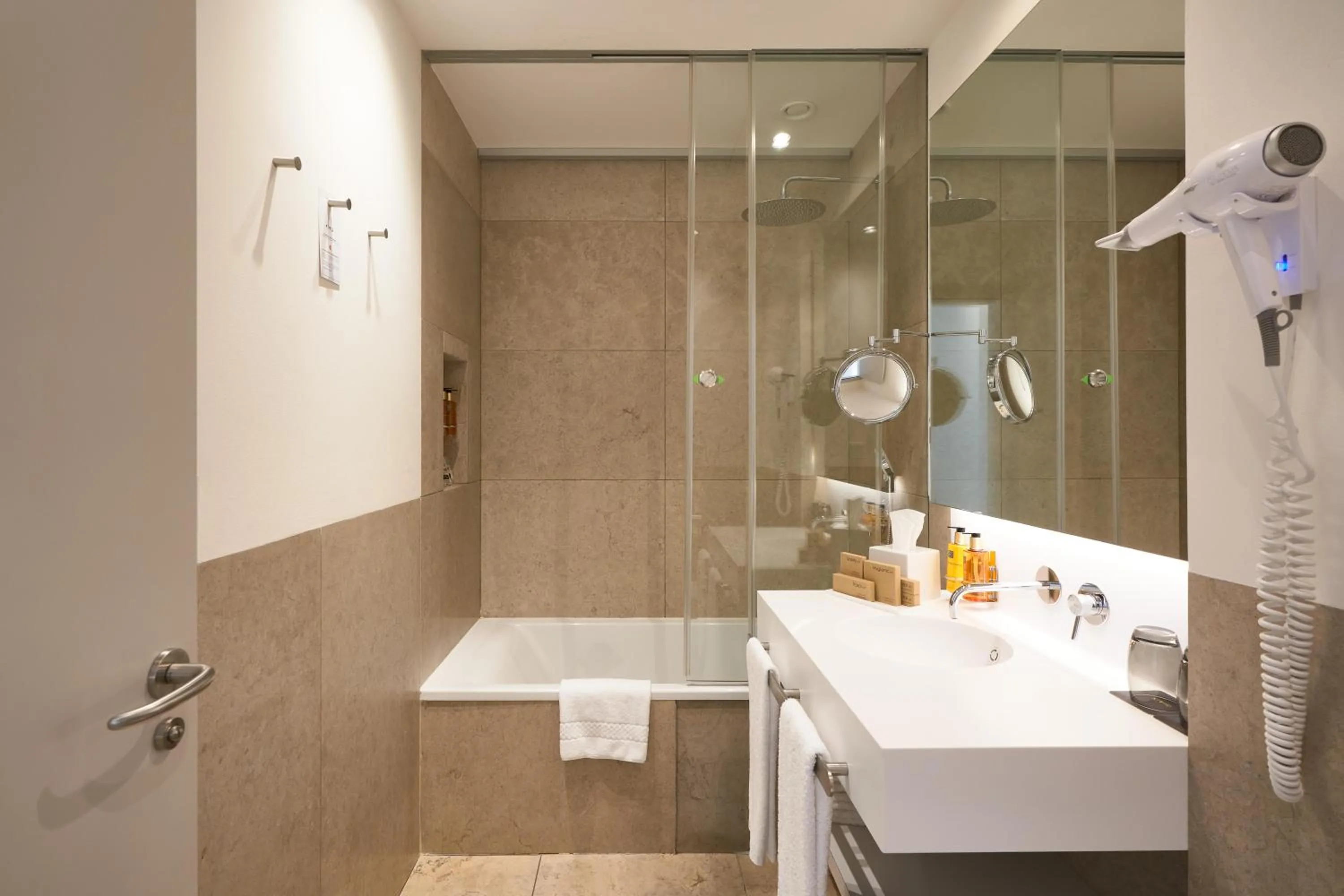 Bathroom in Hotel Kivir