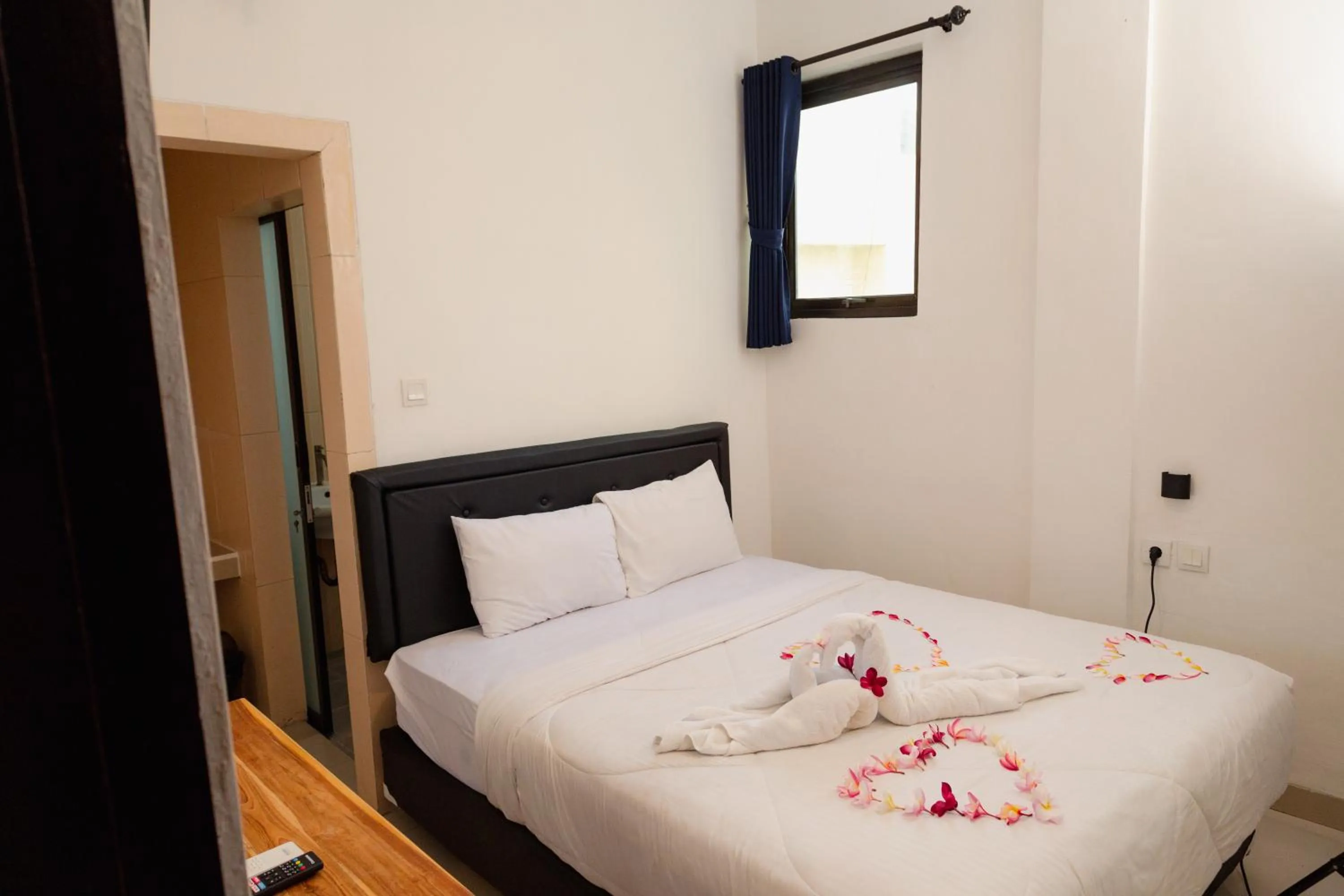 Bed in Suardana Inn's