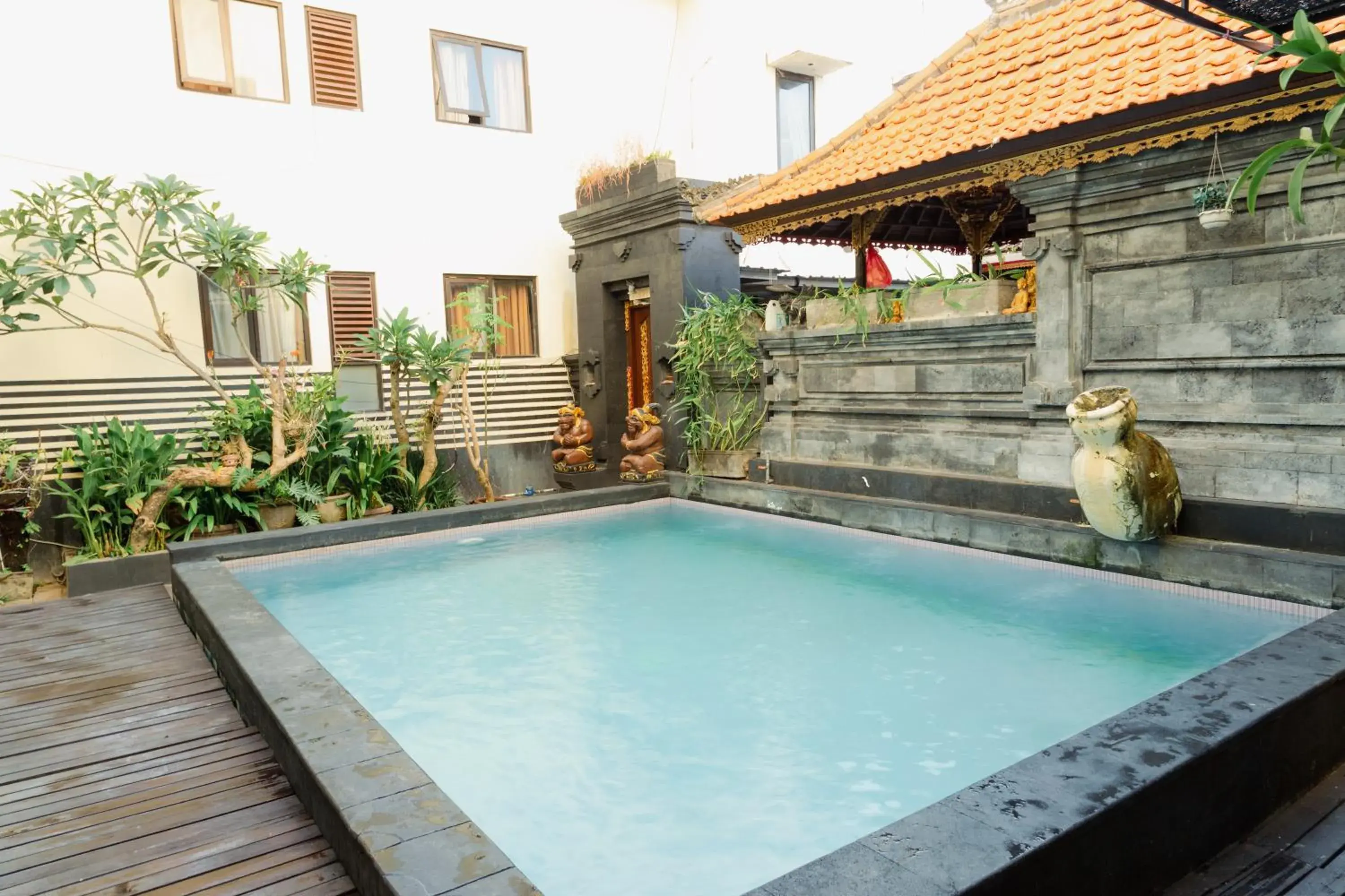 Pool view in Suardana Inn's Pool view in Suardana Inn's