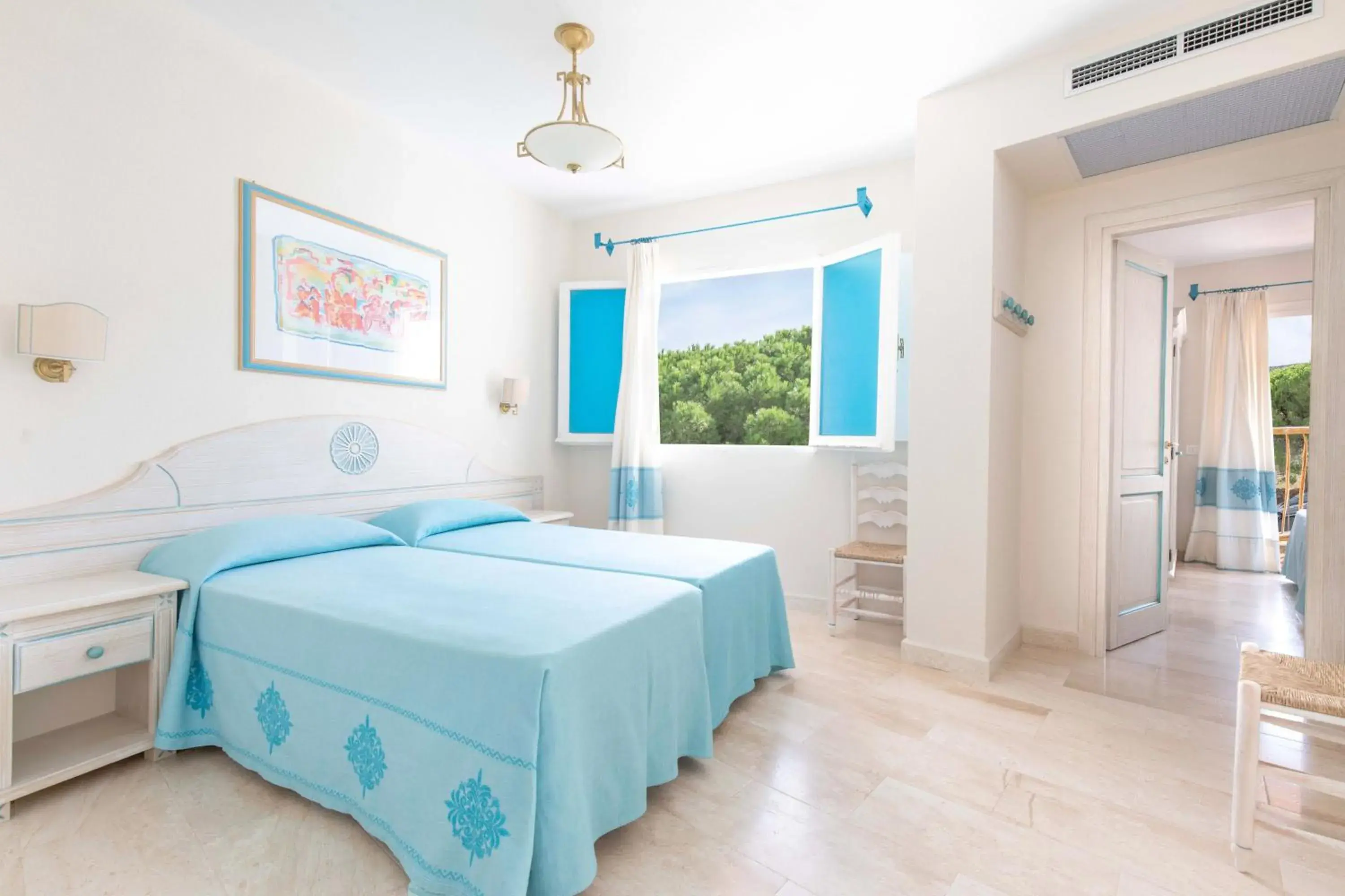 Bed in Club Hotel Cormorano Bed in Club Hotel Cormorano