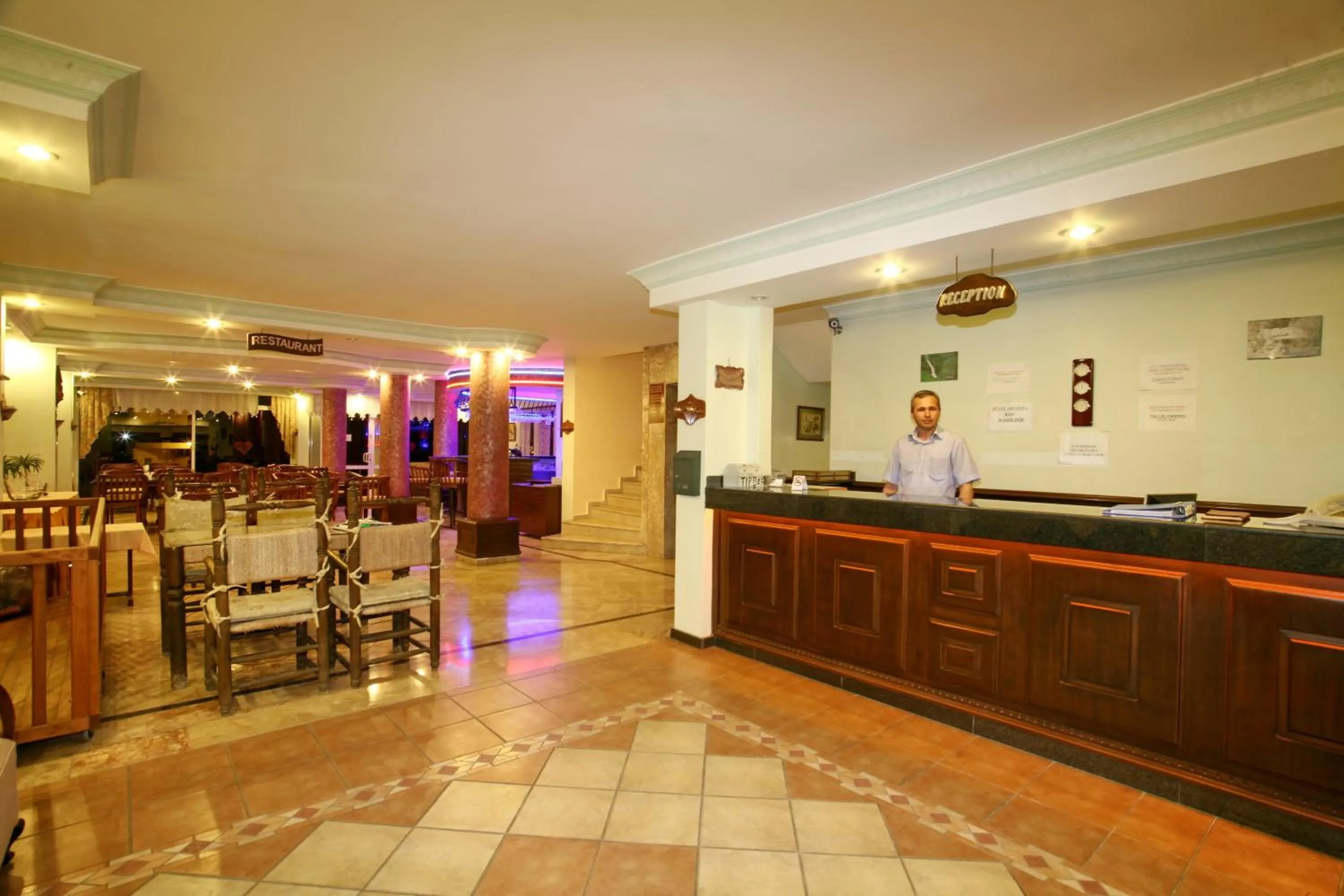 Lobby or reception in Magi Apart Hotel