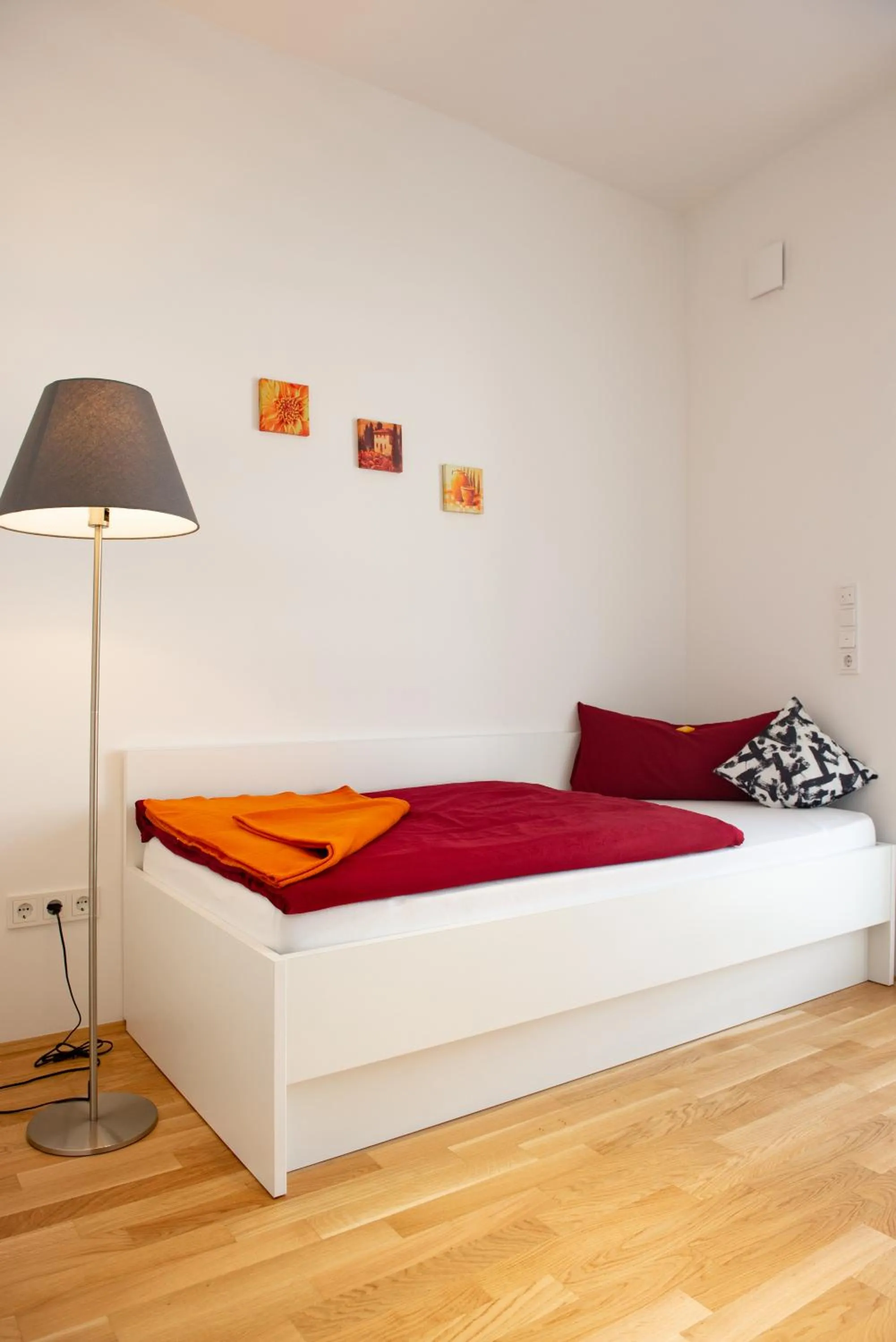 Bed in MyRoom - Top Munich Serviced Apartments