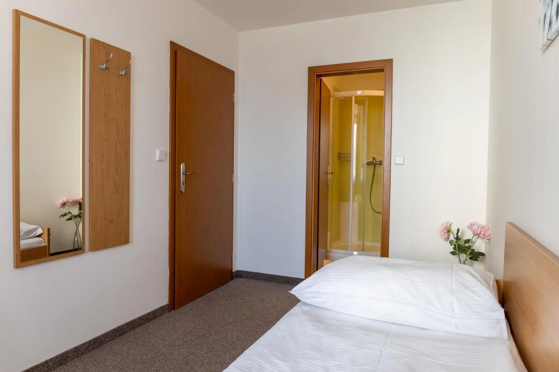 Bedroom, Bed in Hotel Kanarek