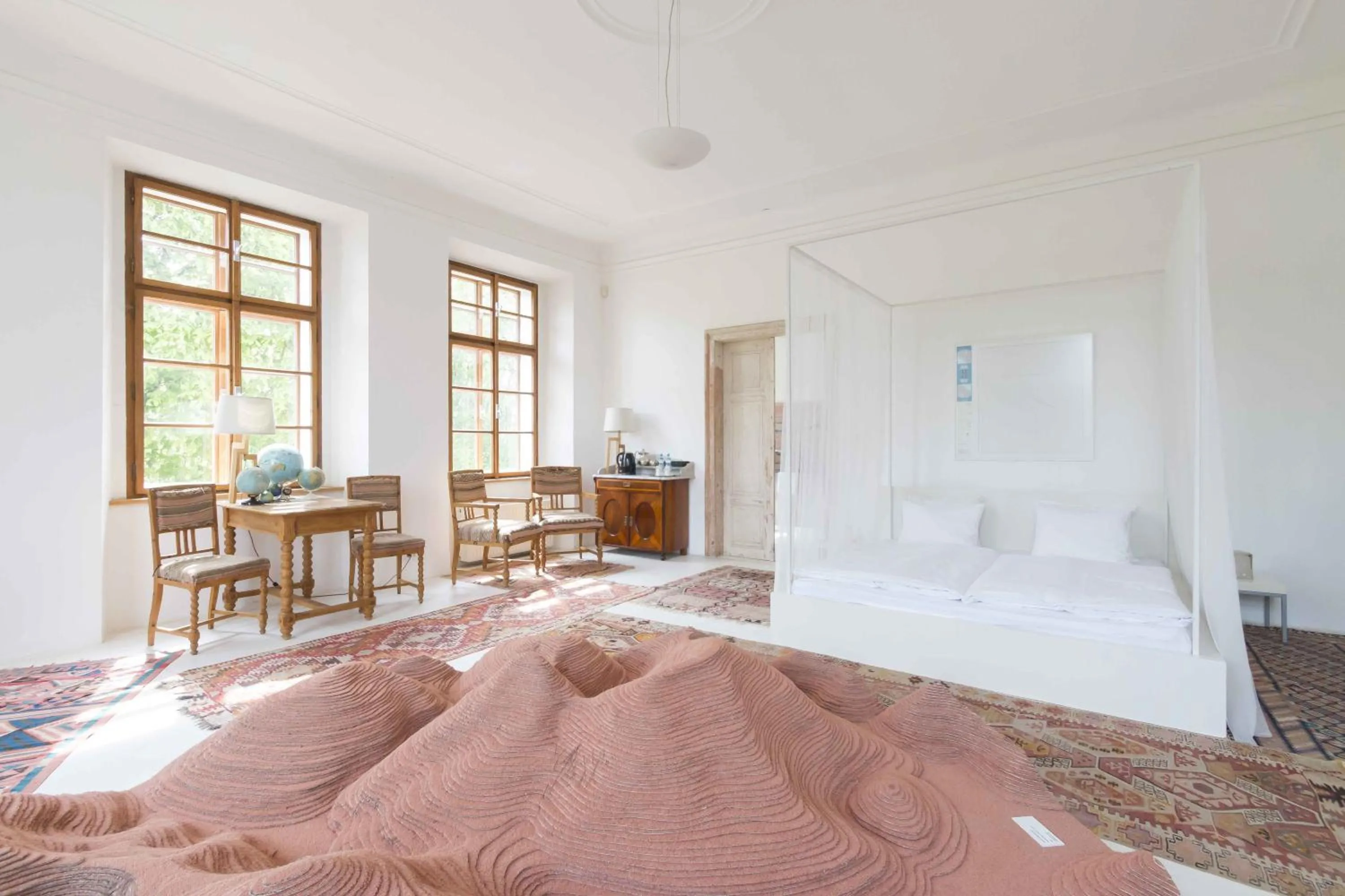 Deluxe Queen Suite in Chateau Třebešice