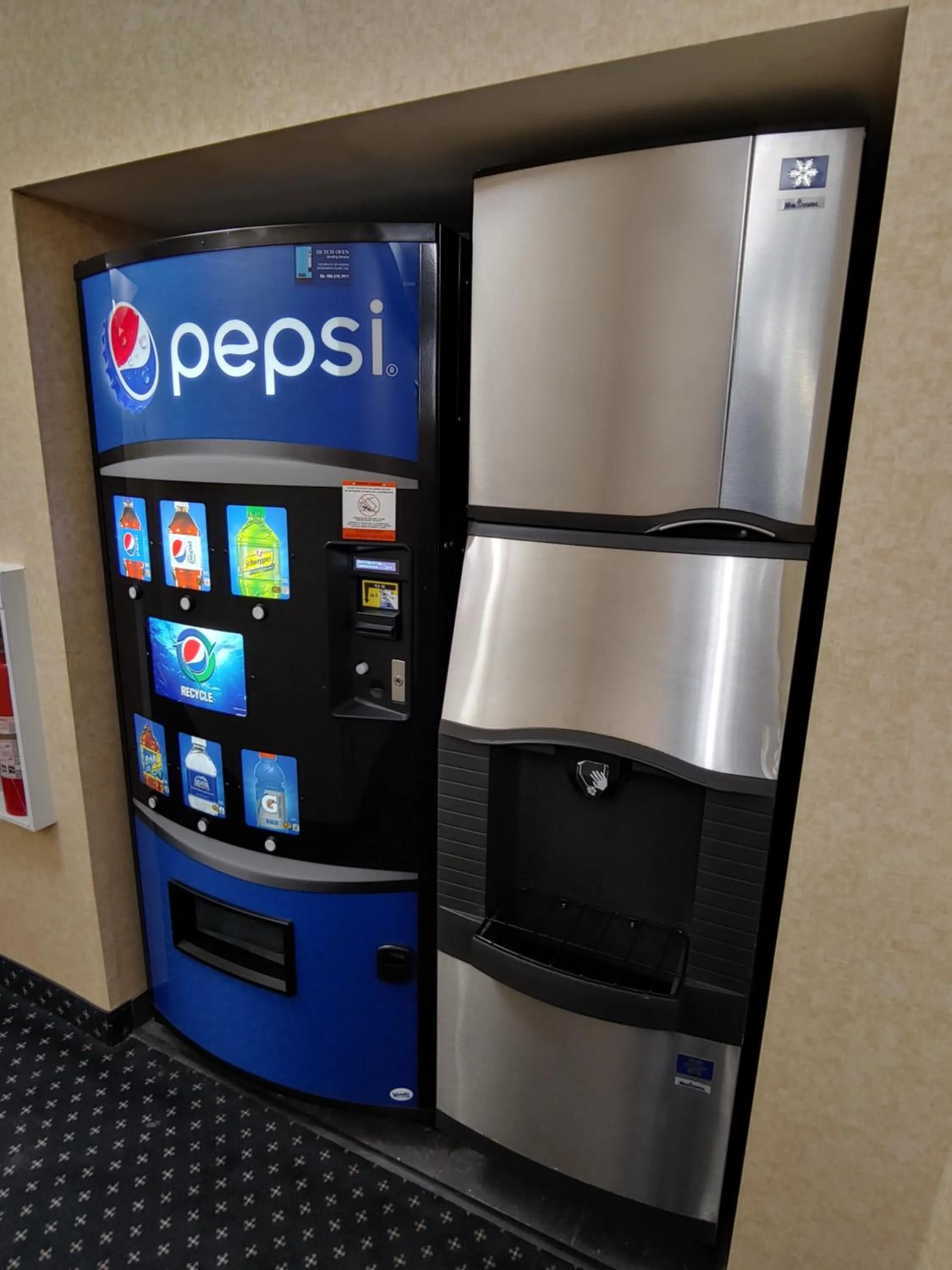 Drinks in Econo Lodge City Centre