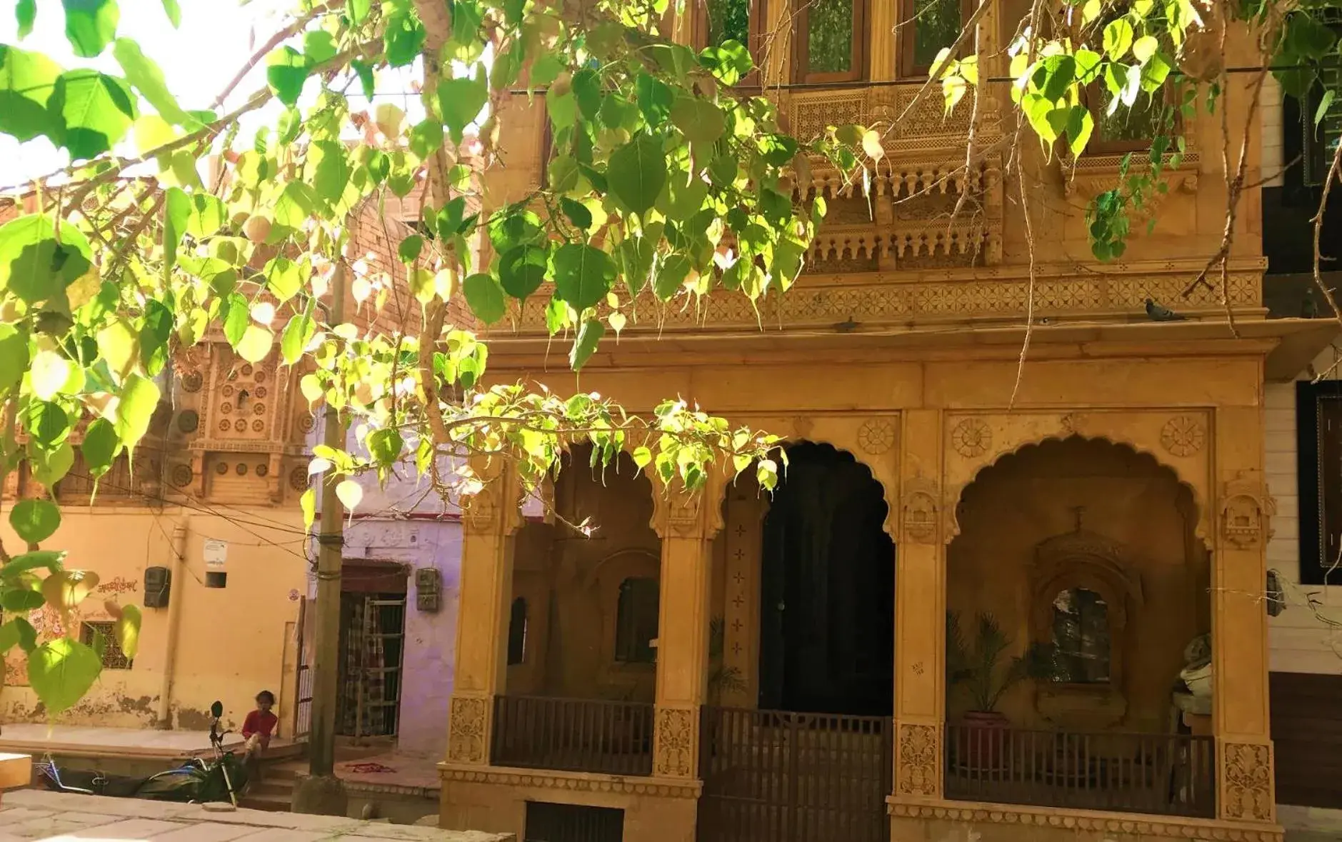 Deluxe Double Room with Balcony in Hamari Haveli Deluxe Double Room with Balcony in Hamari Haveli