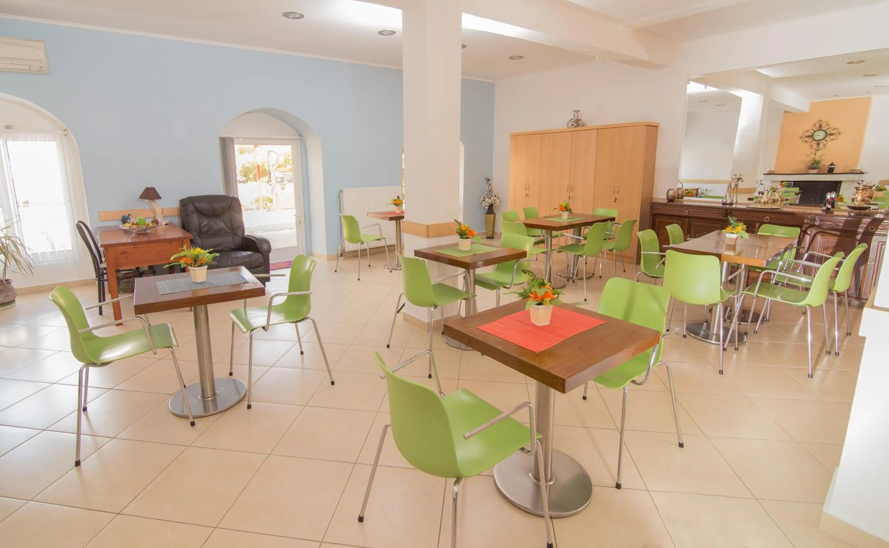 Breakfast in Rooms Nancy