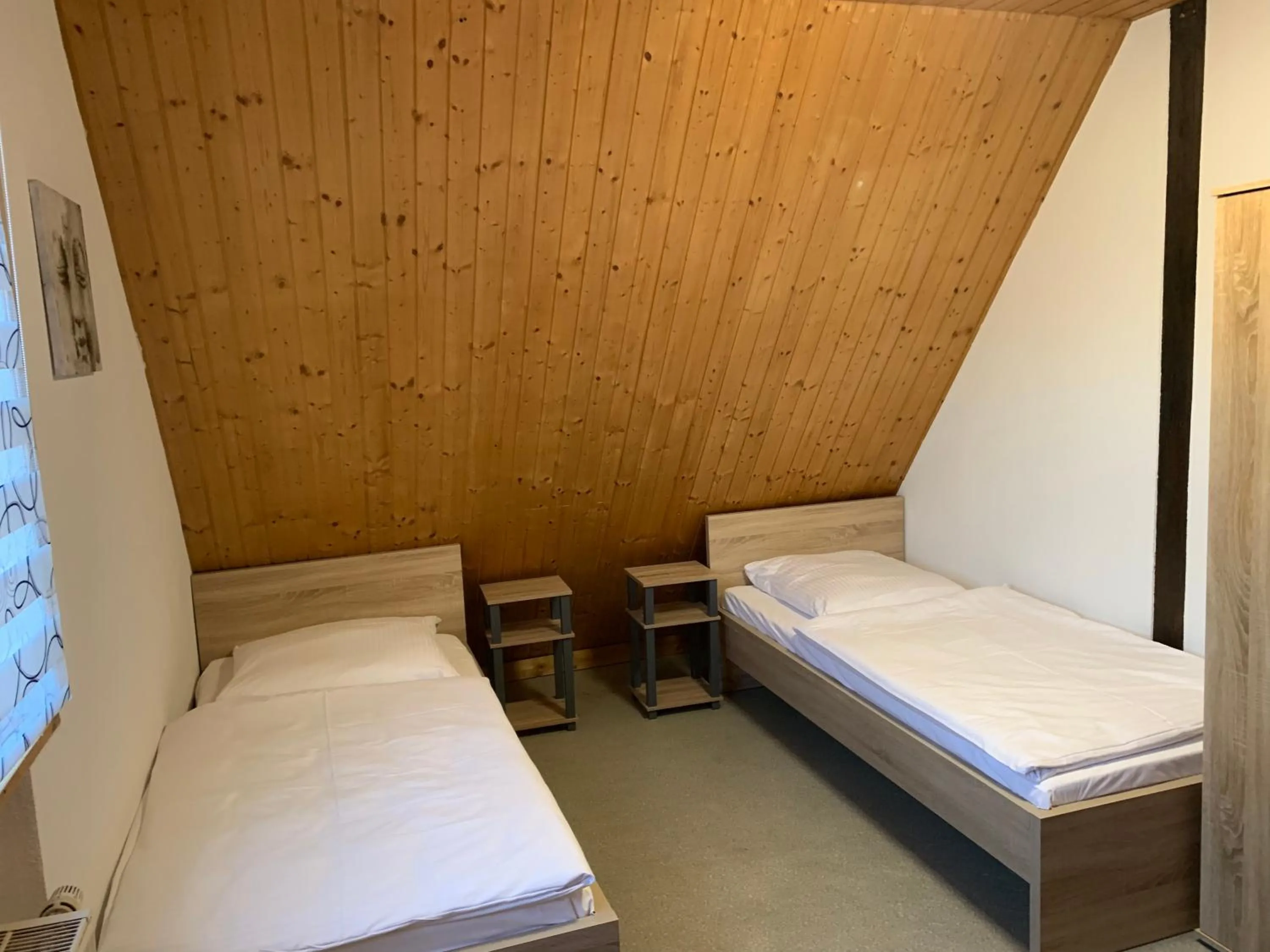 AB Apartment - Zimmer mit Gemeinschaftsräumen in Uhingen