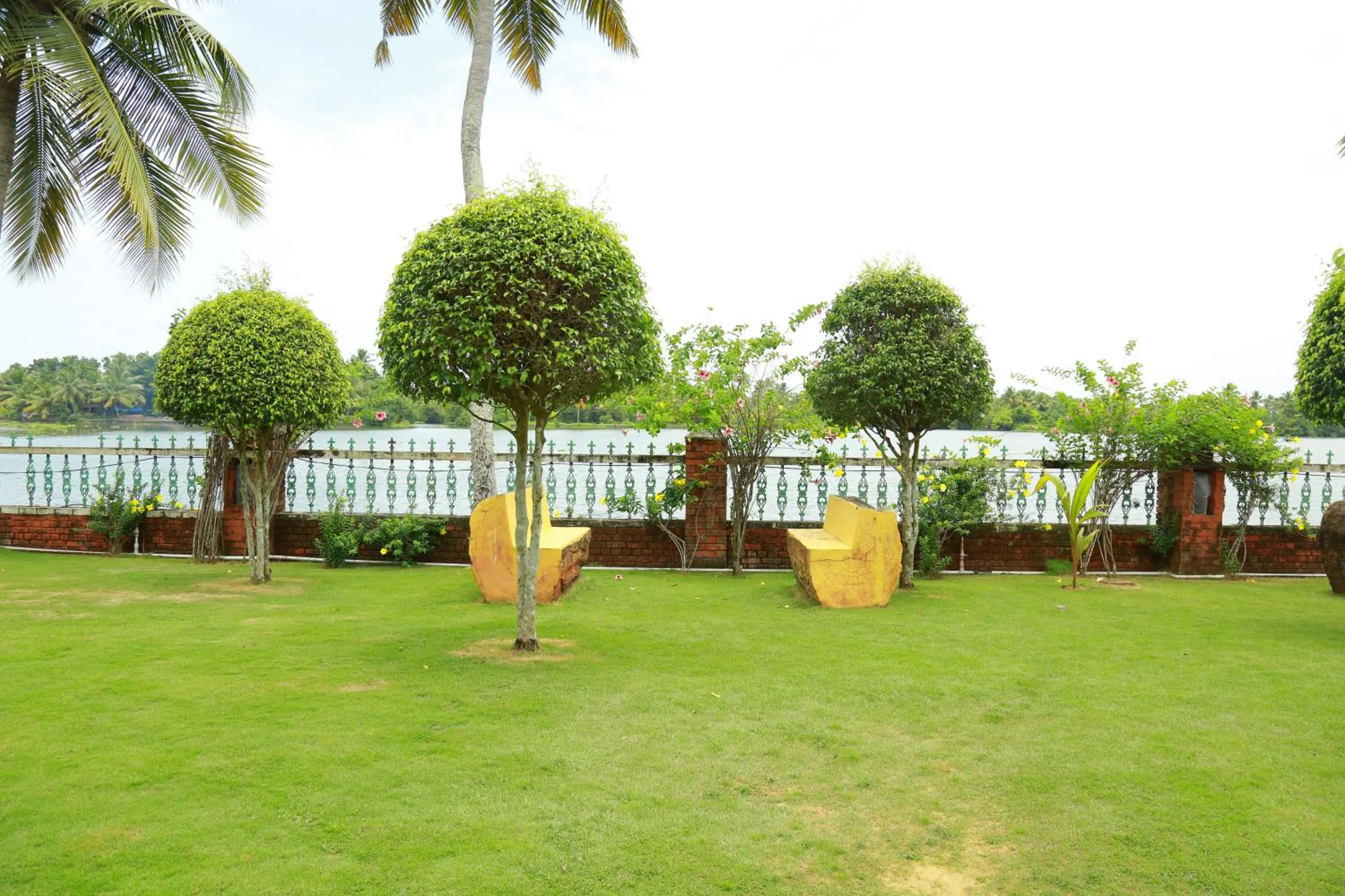 Garden view in Kalathil Lake Resort