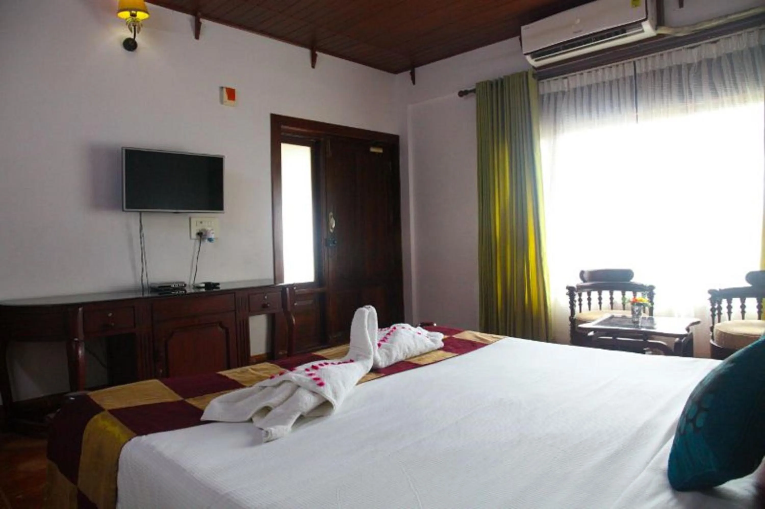 Bedroom, Bed in Kalathil Lake Resort