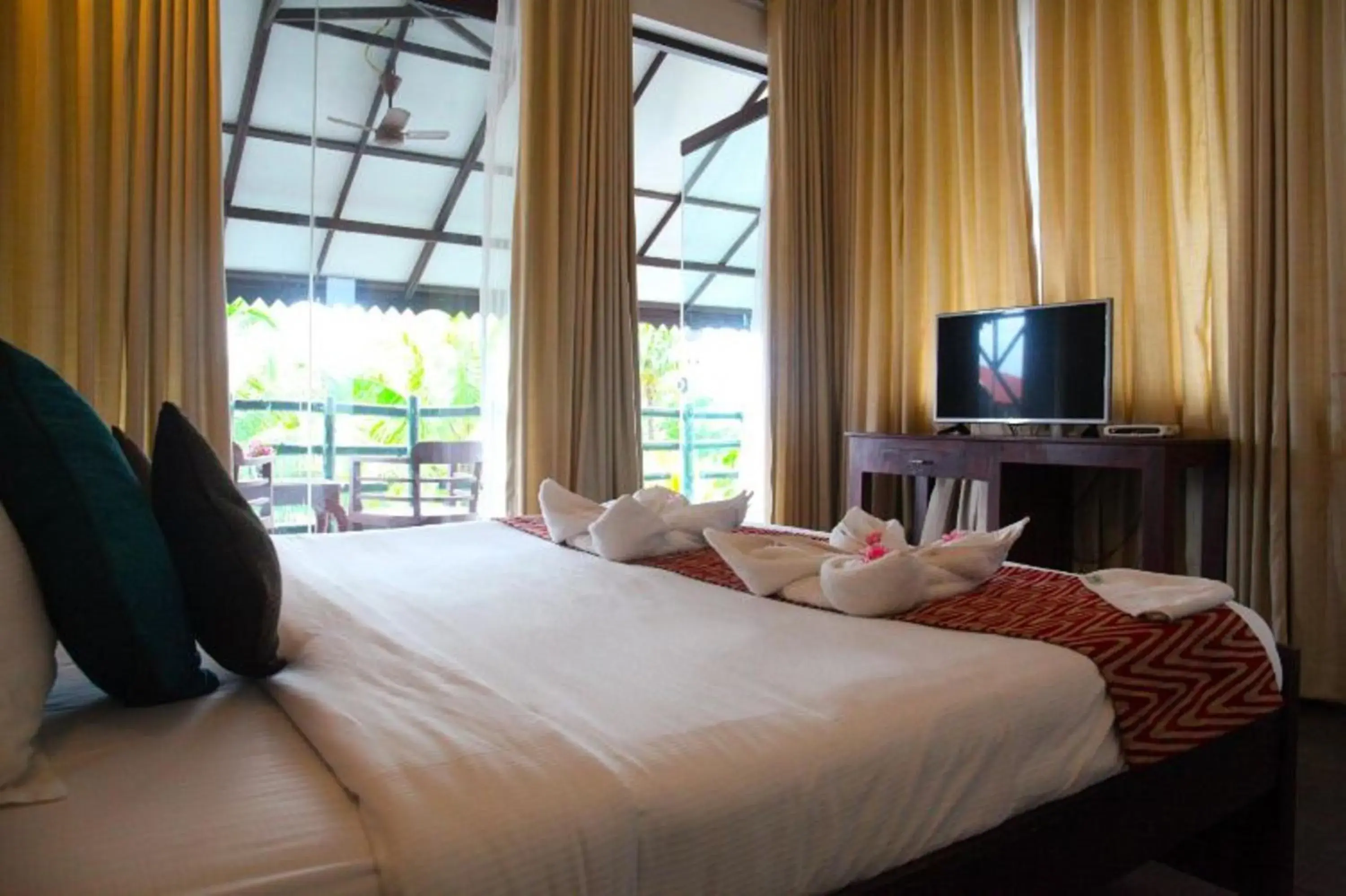 Superior Water Front in Kalathil Lake Resort Superior Water Front in Kalathil Lake Resort