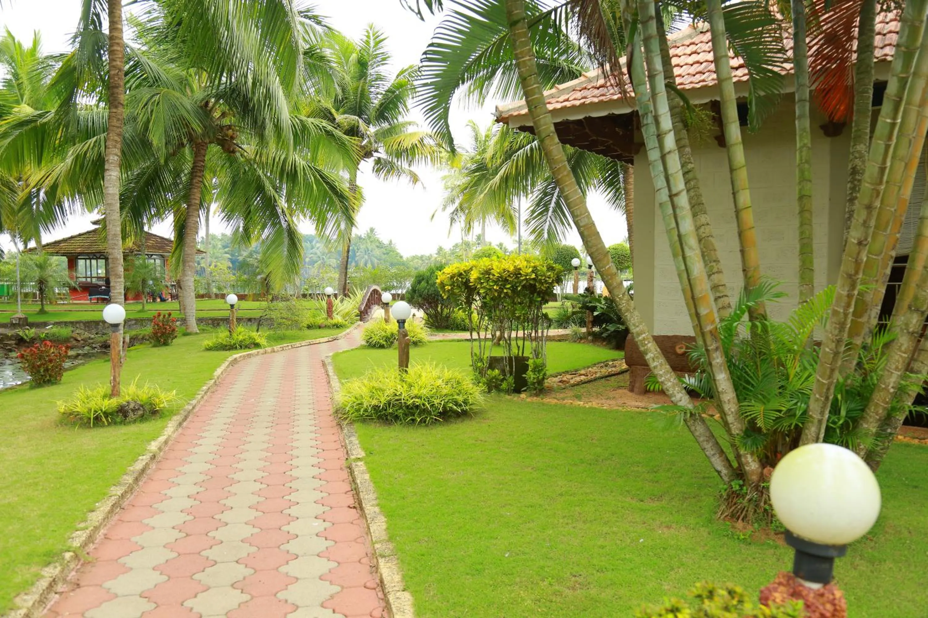 Garden view in Kalathil Lake Resort