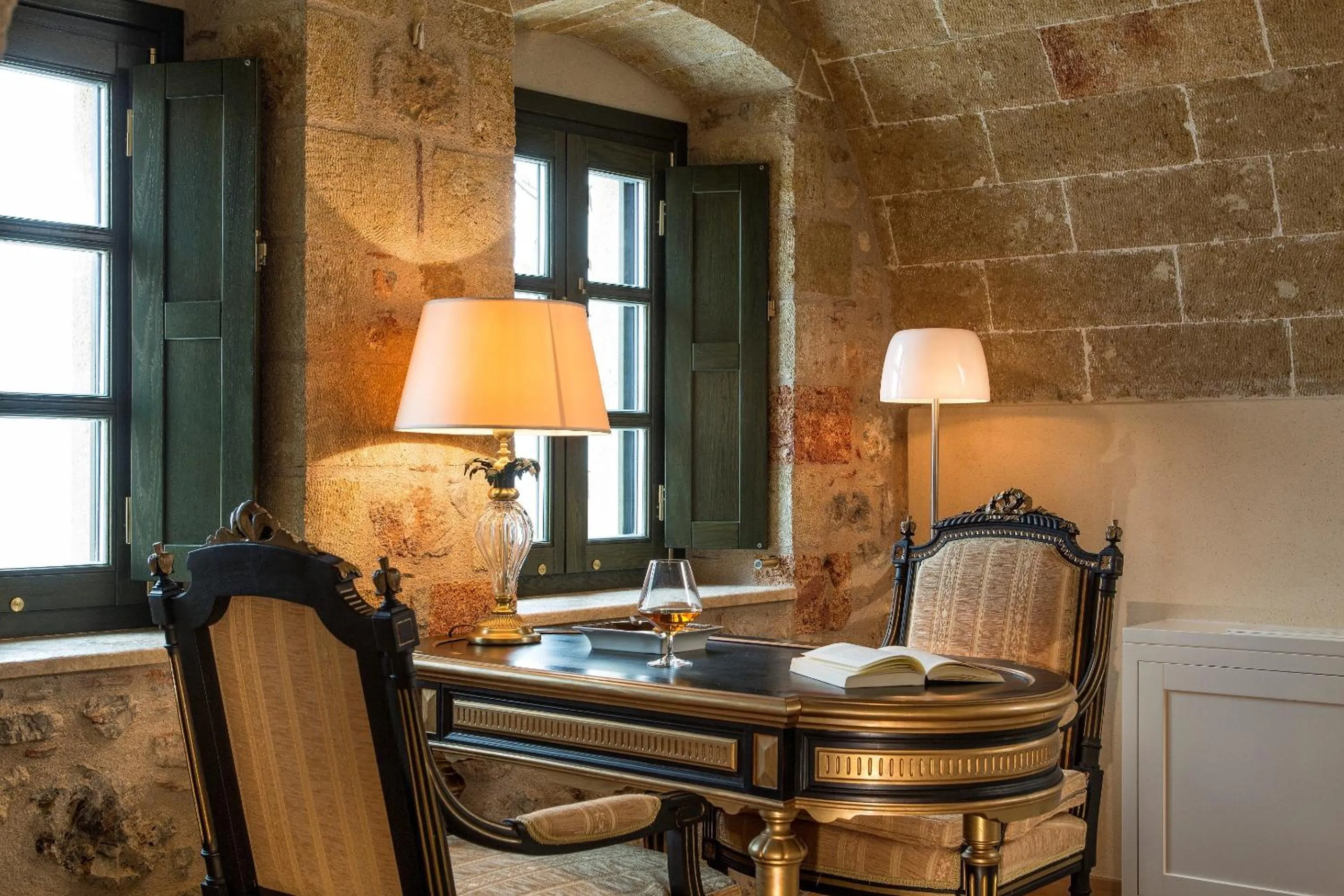 Dining area in Moni Emvasis Luxury Suites