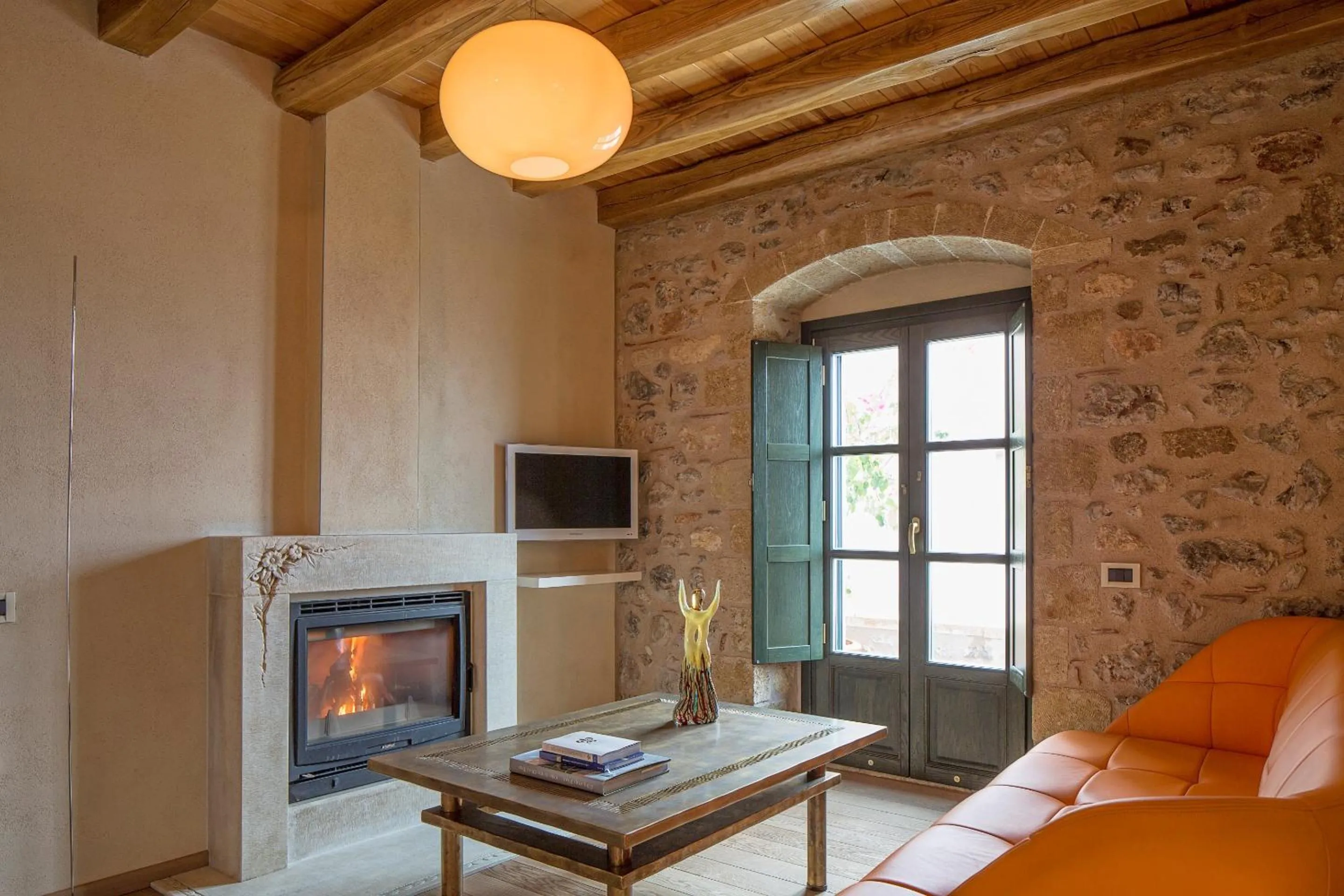 Living room in Moni Emvasis Luxury Suites