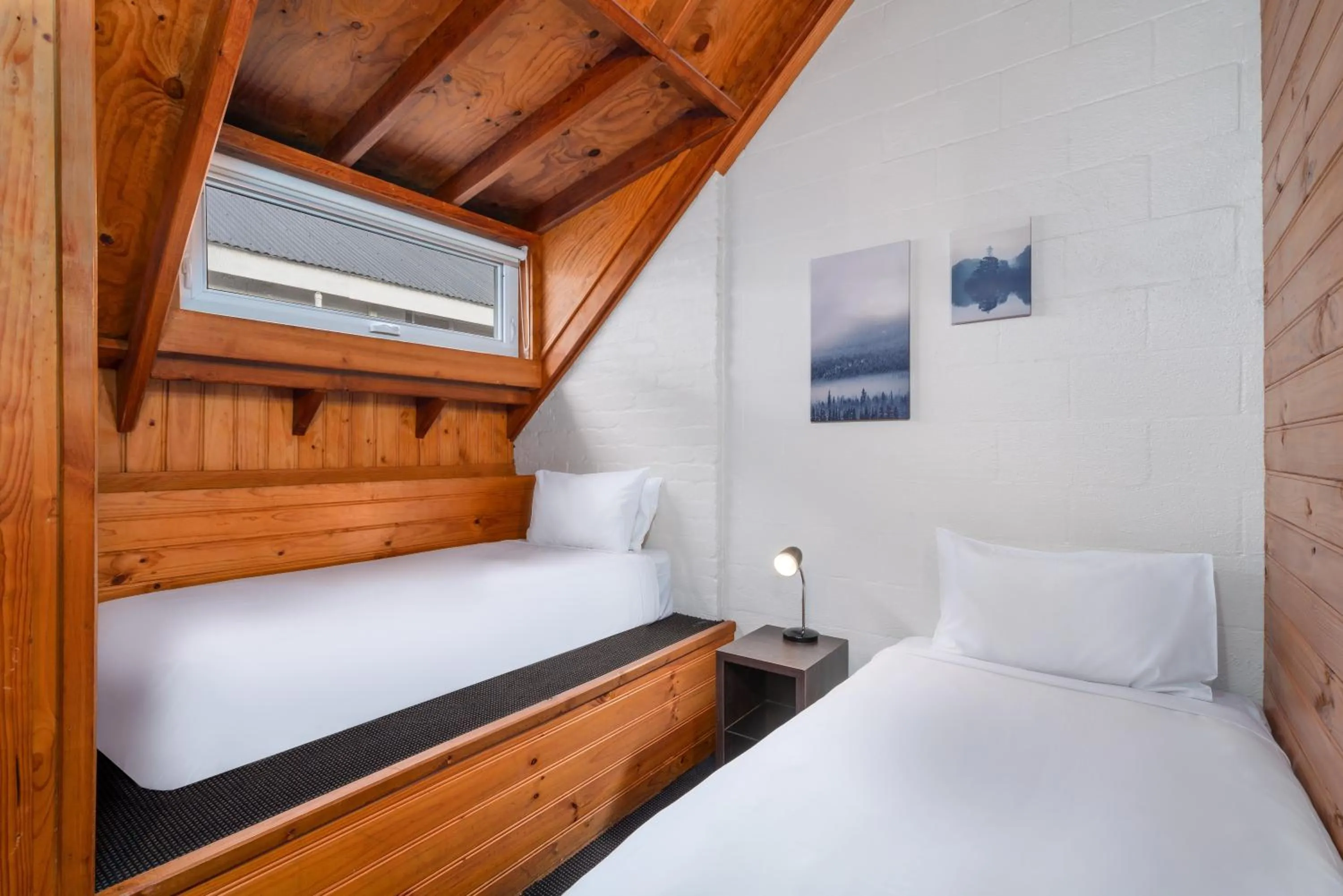 Bedroom, Bed in Leisure Inn Penny Royal Hotel & Apartments