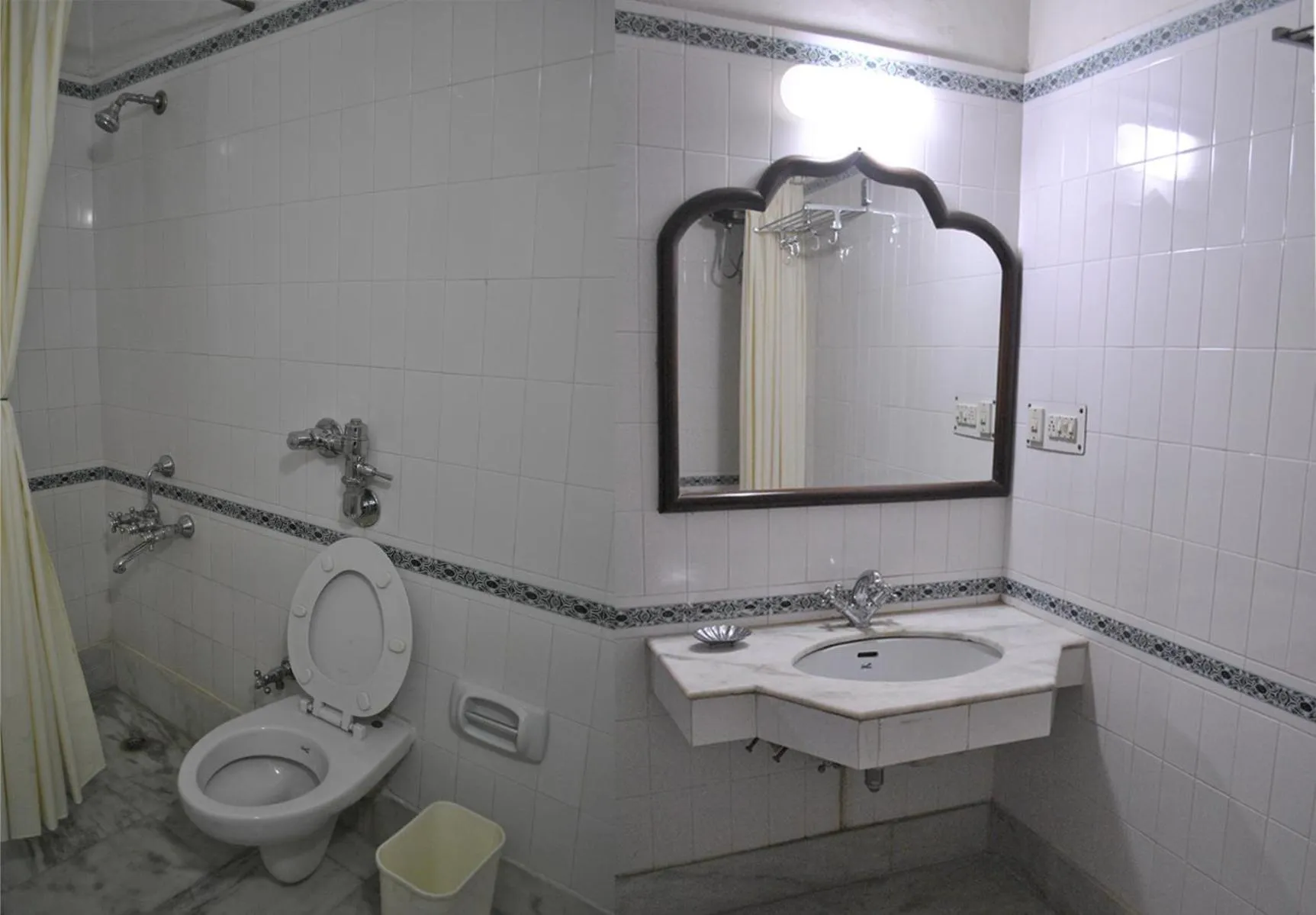 Bathroom in Hotel Marble Palace