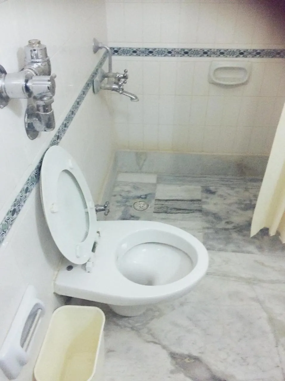 Bathroom in Hotel Marble Palace