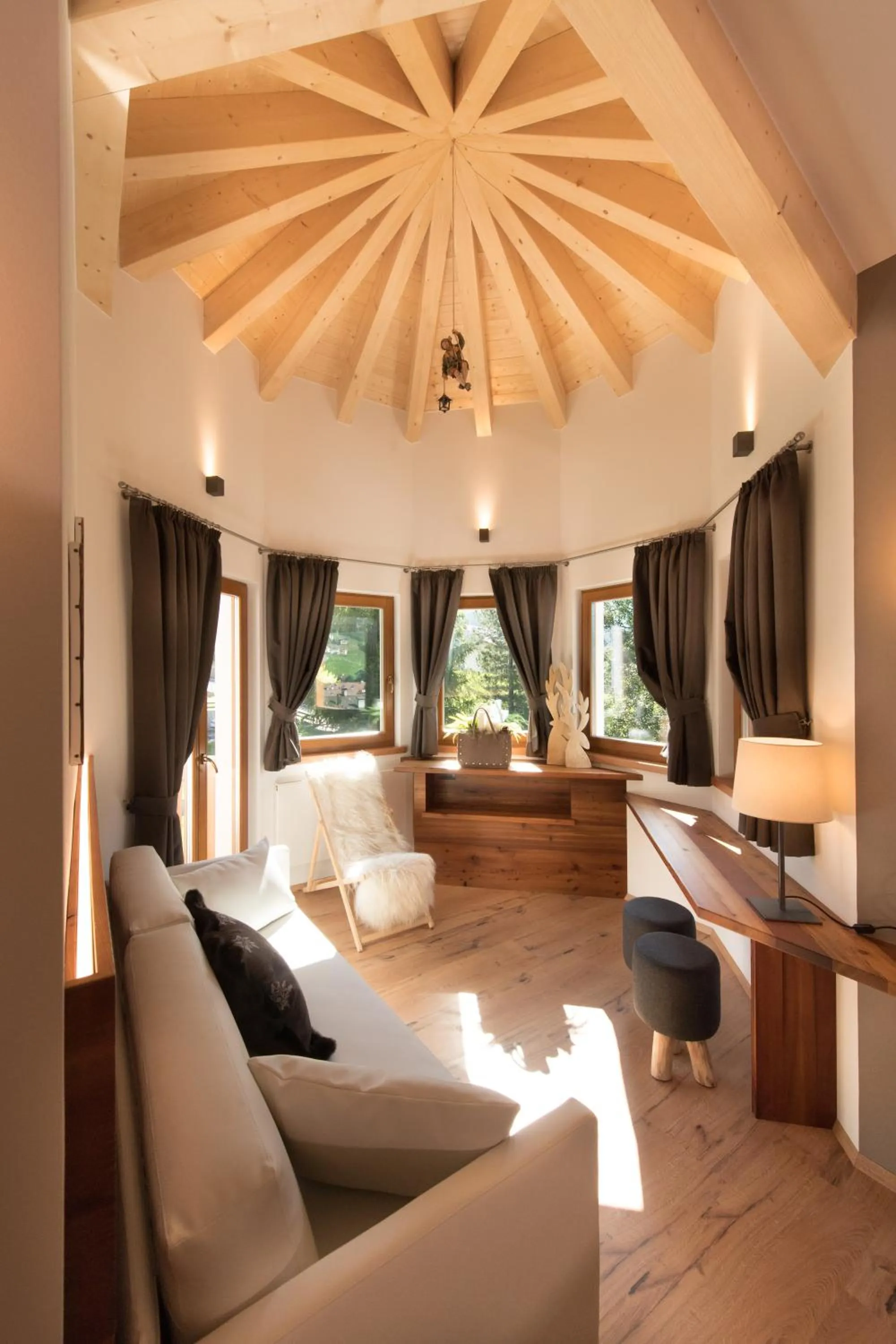 Photo of the whole room in Hotel Patrizia Dolomites Glamour