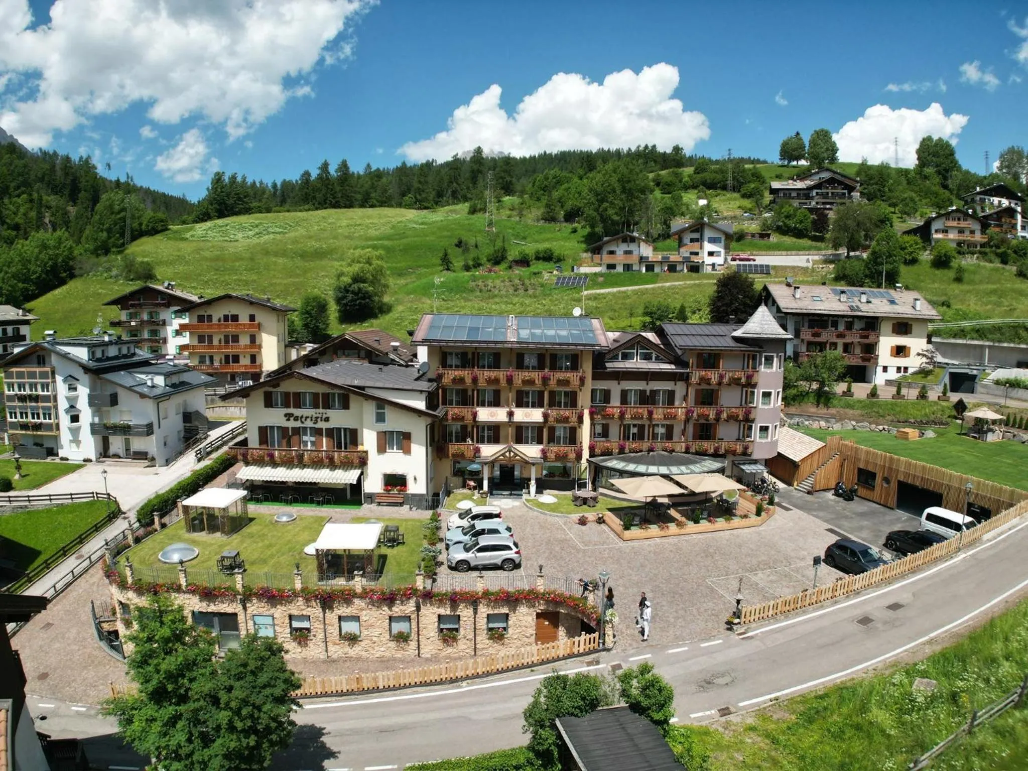 Property building in Hotel Patrizia Dolomites Glamour