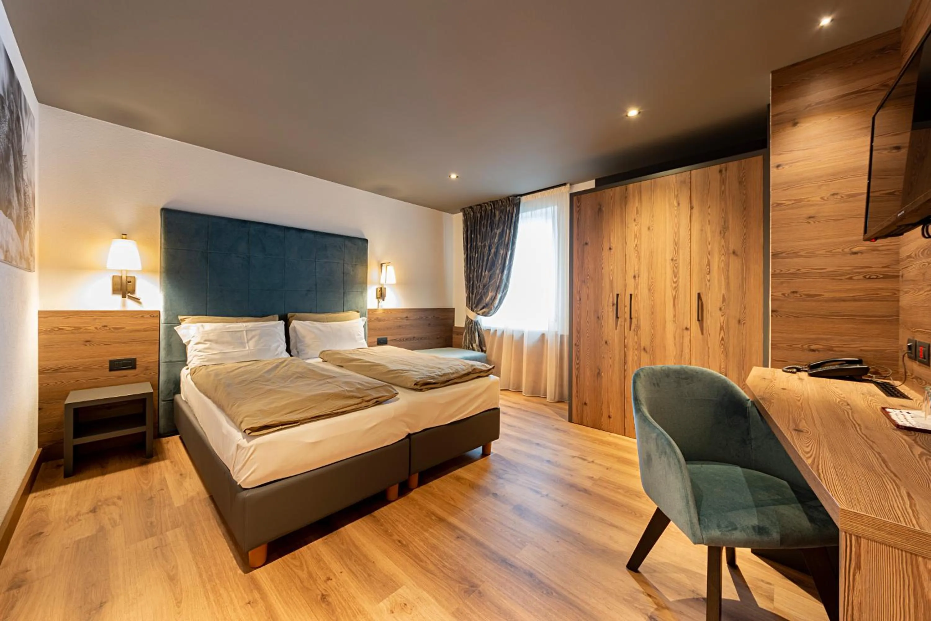 Bedroom, Bed in Hotel Patrizia Dolomites Glamour