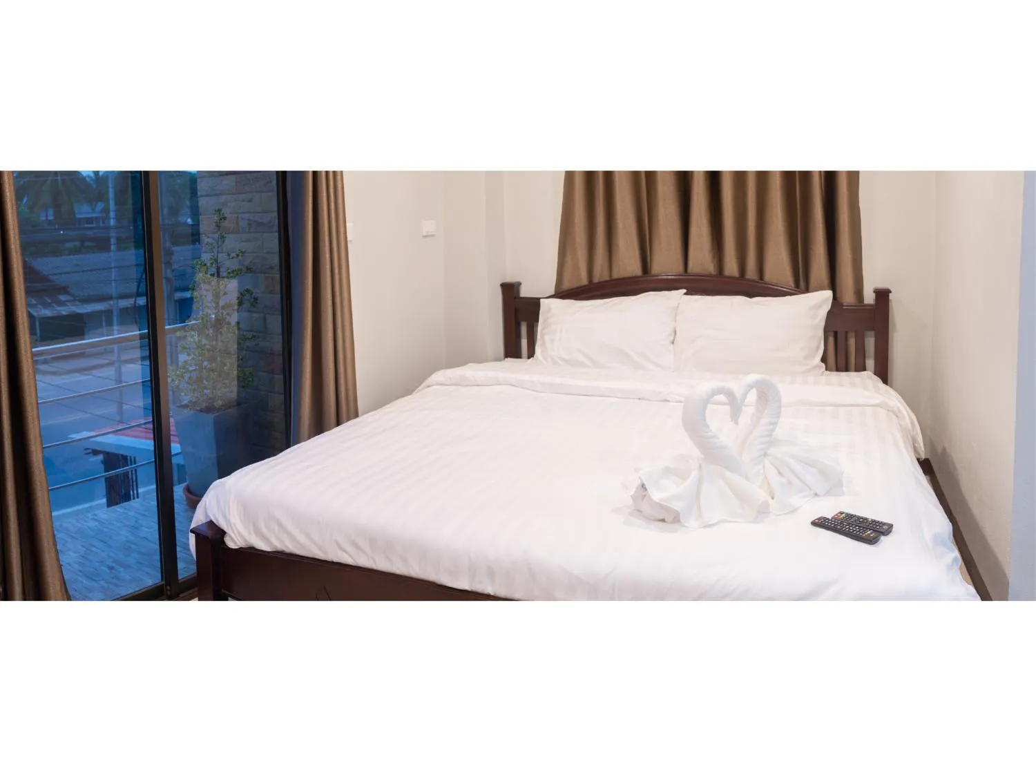 Bed in HAOHUG MAEKHACHAN