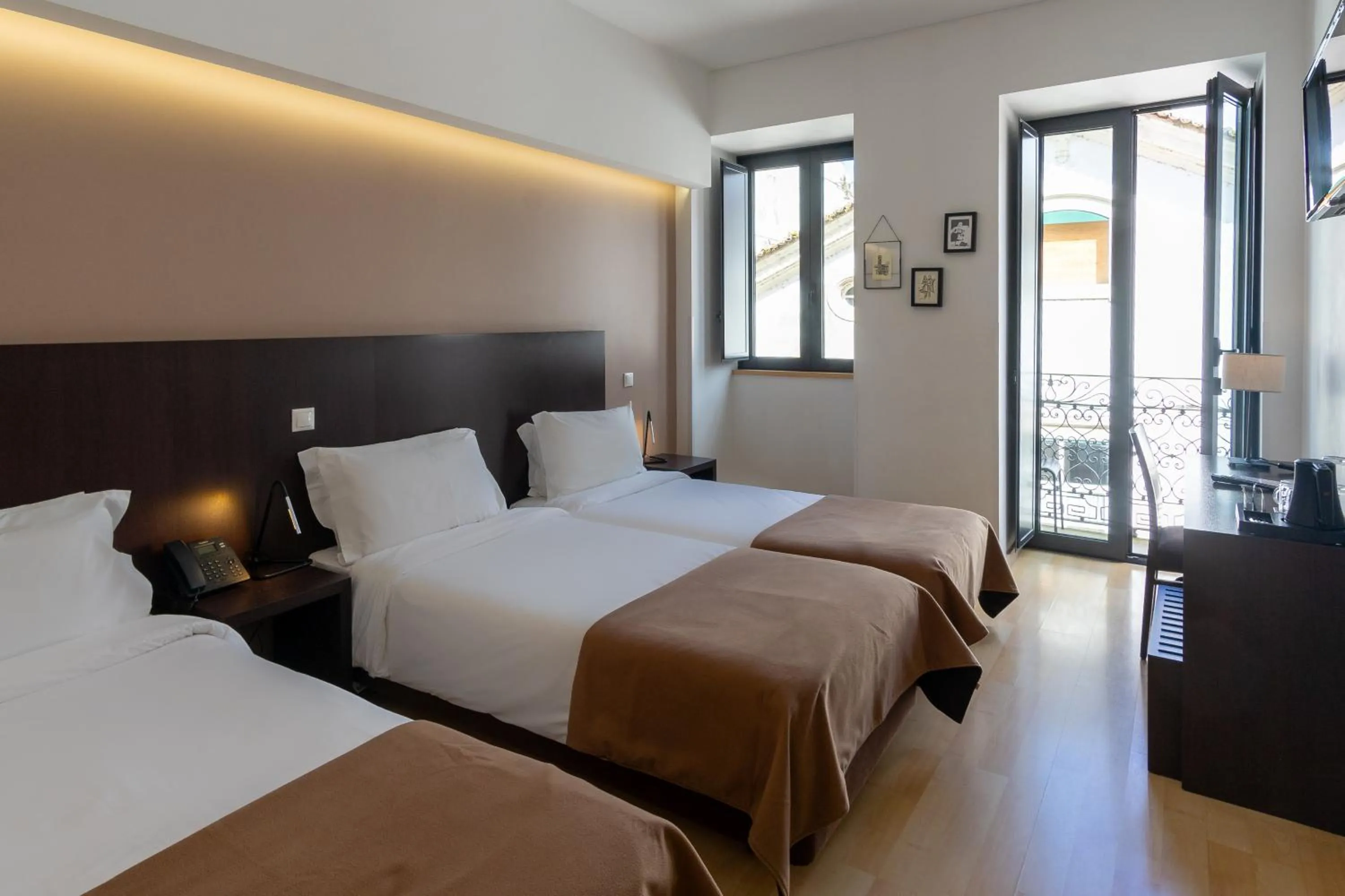 Bed in Hotel Vitória