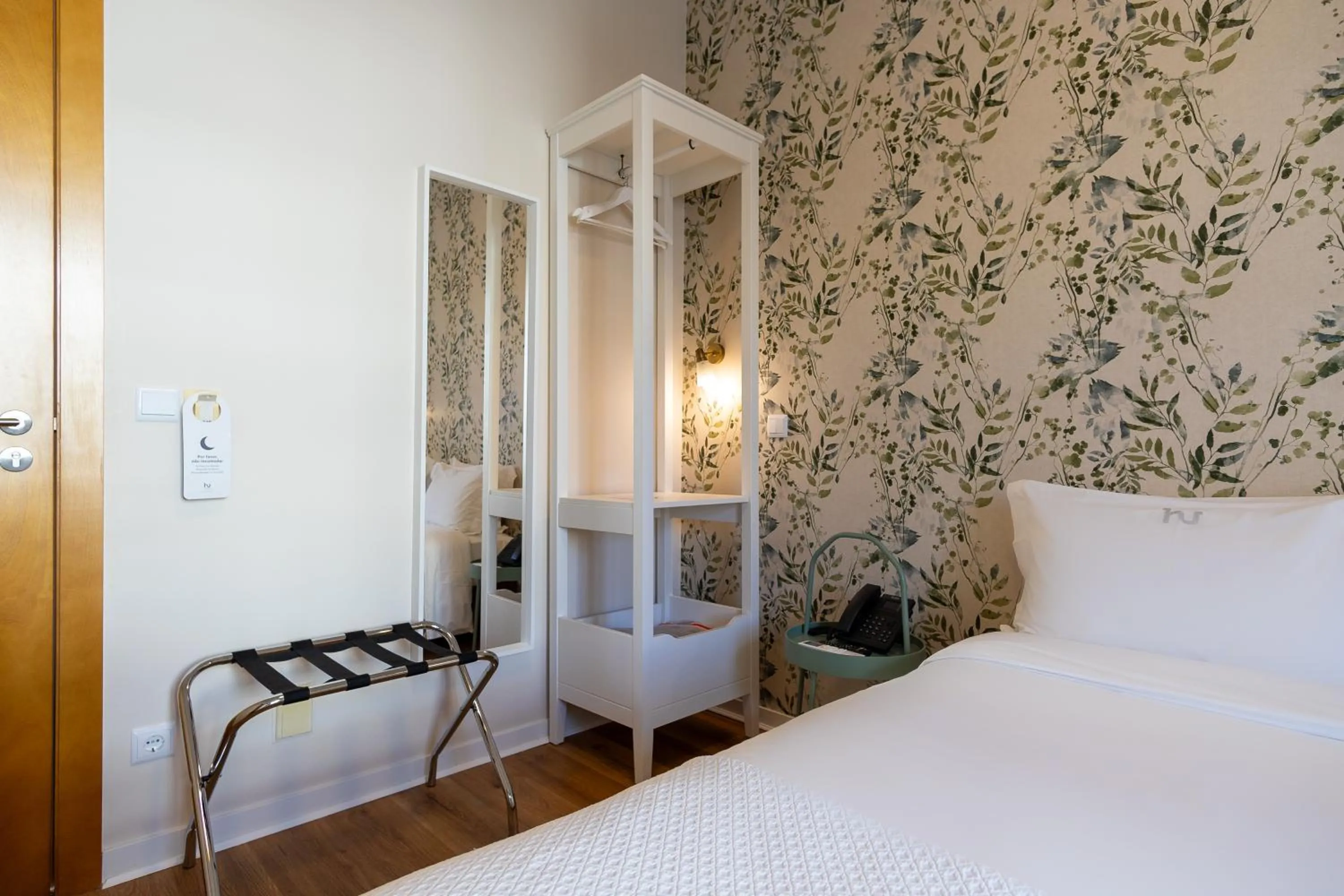 Bedroom, Bed in Hotel Vitória