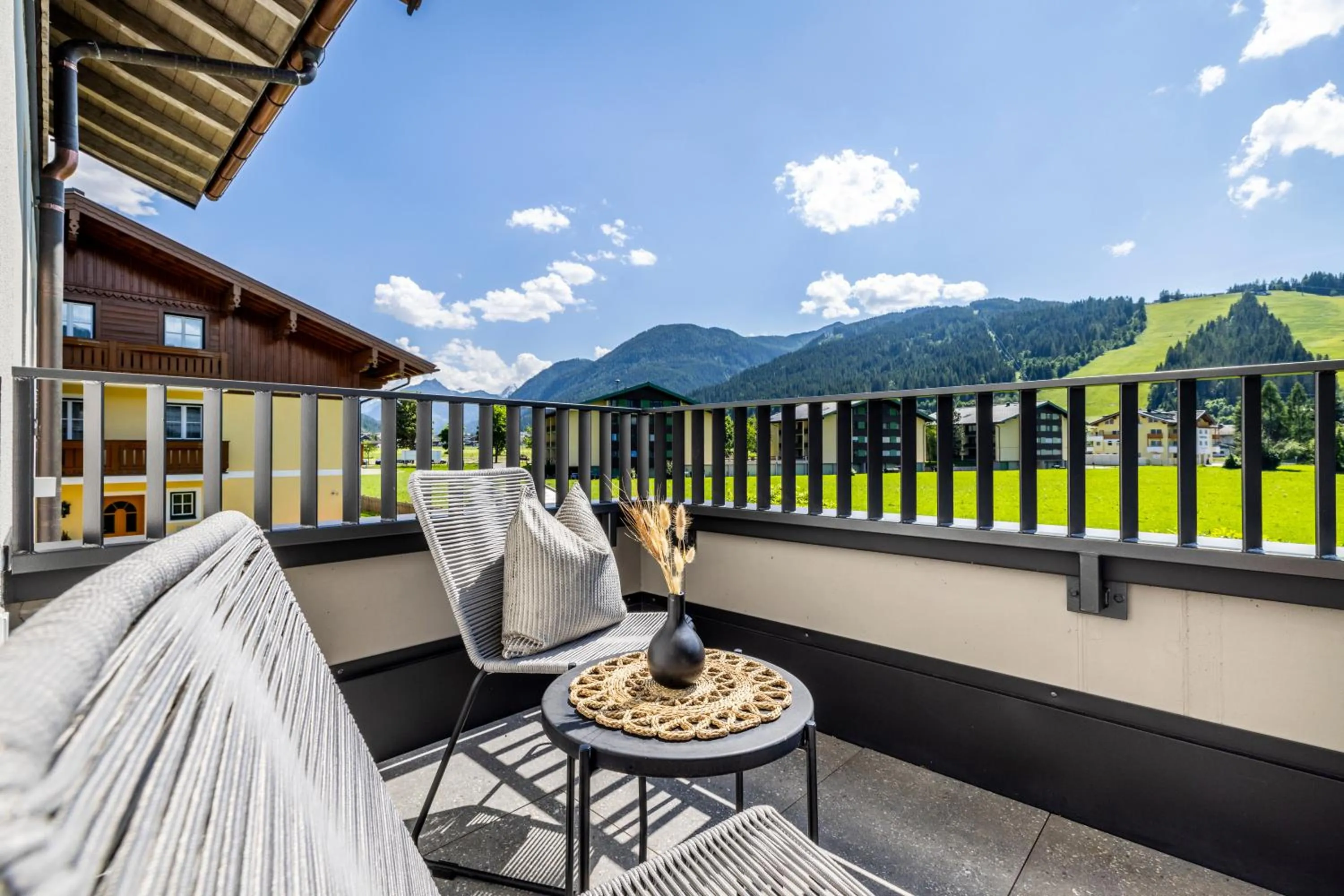 Balcony/Terrace in Aparthotel Jägerheim